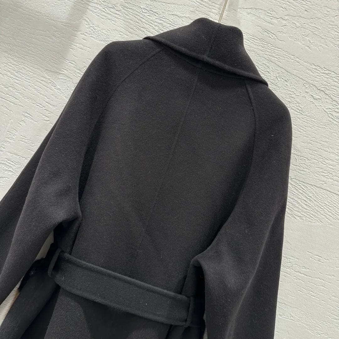 Women's Coats FENDI 18064291