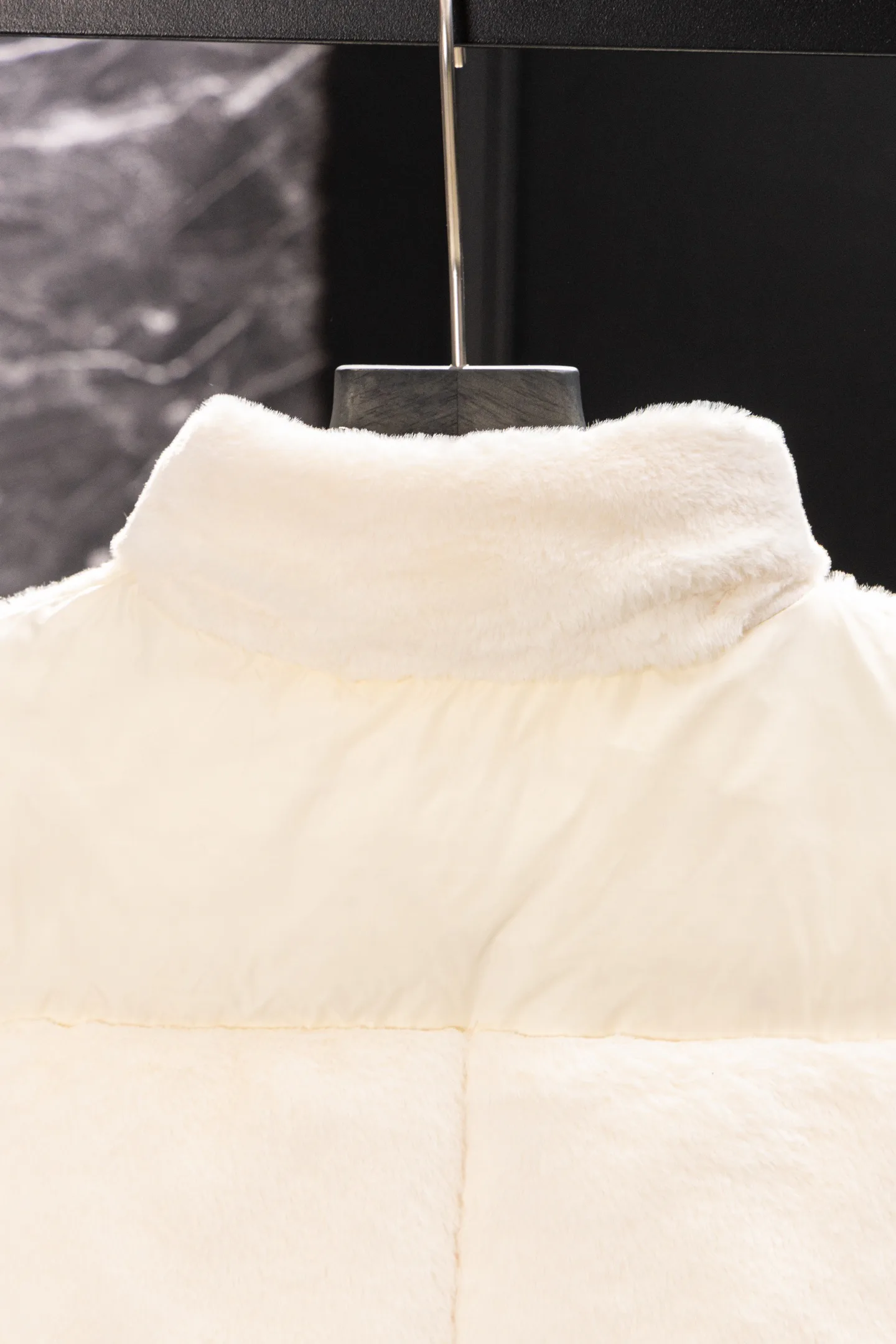 Women's Vests MONCLER 18507218