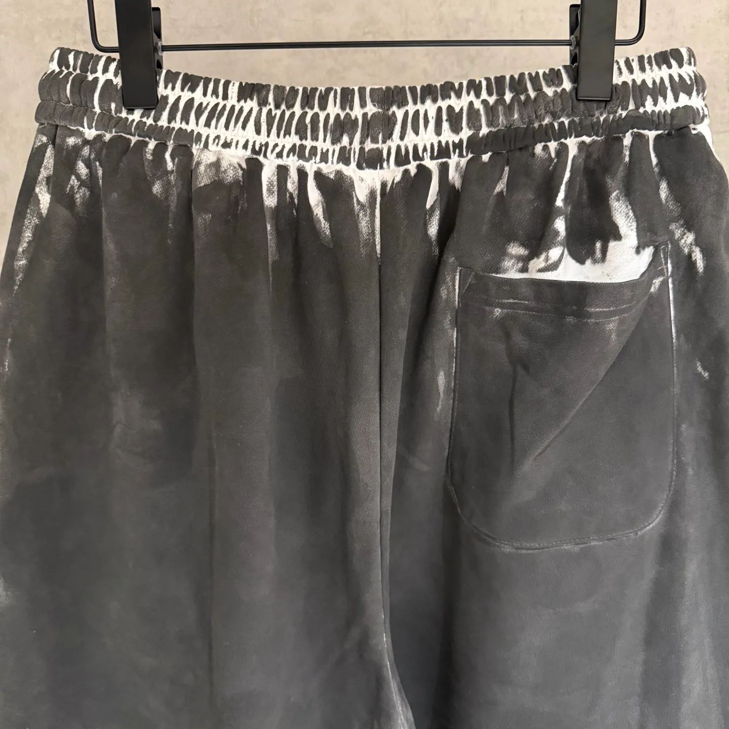 Men's Shorts BALENCIAGA 17436300