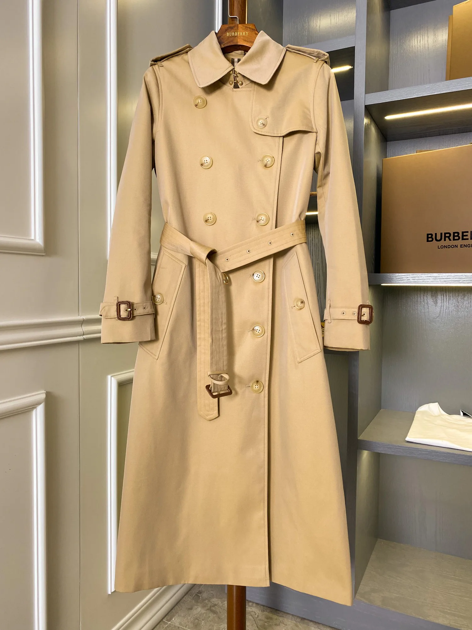 Women's Trench Coats BURBERRY 18512899