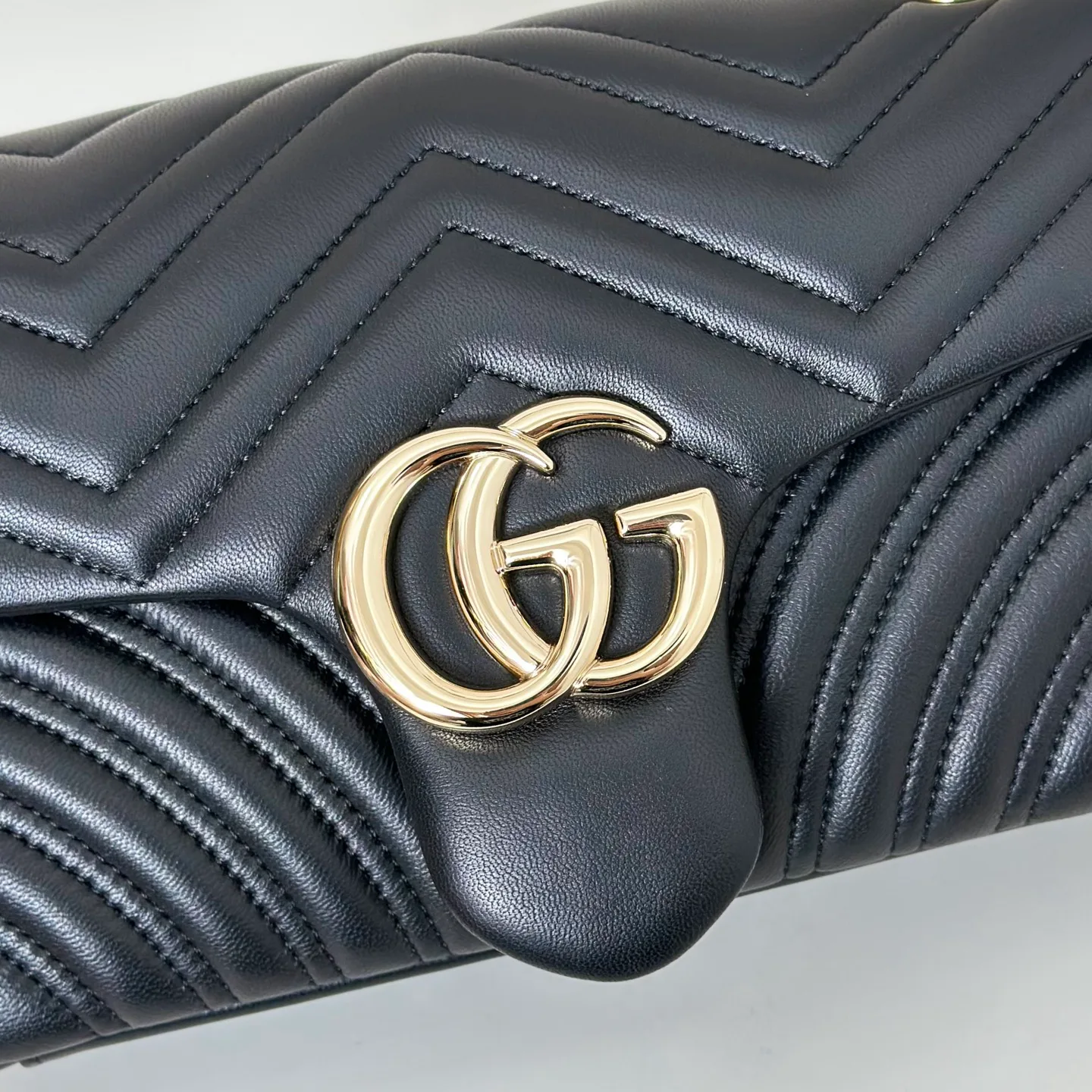 Классические Сумки Женские Gucci 18614528