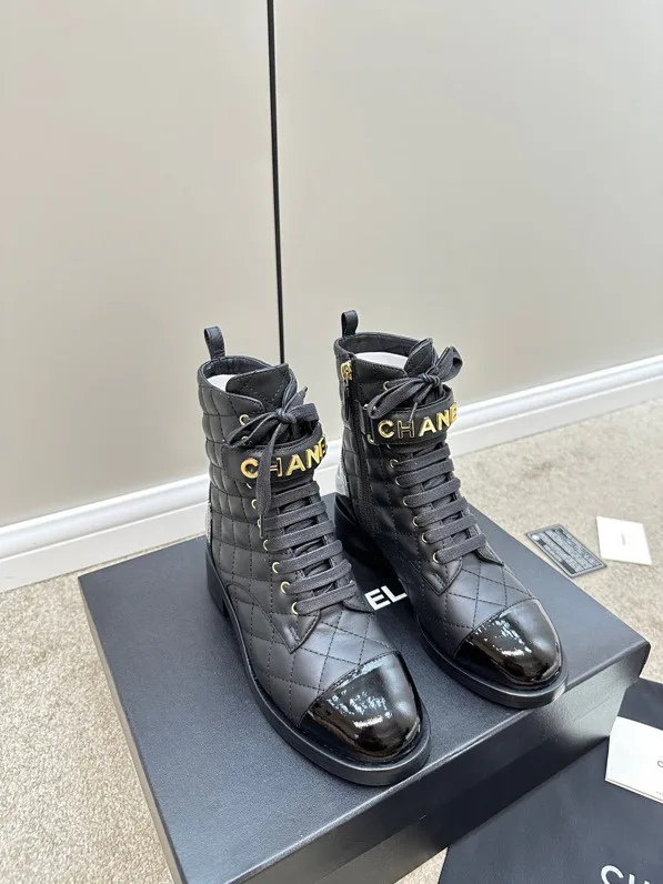 Women's Ankle Boots CHANEL 18198236