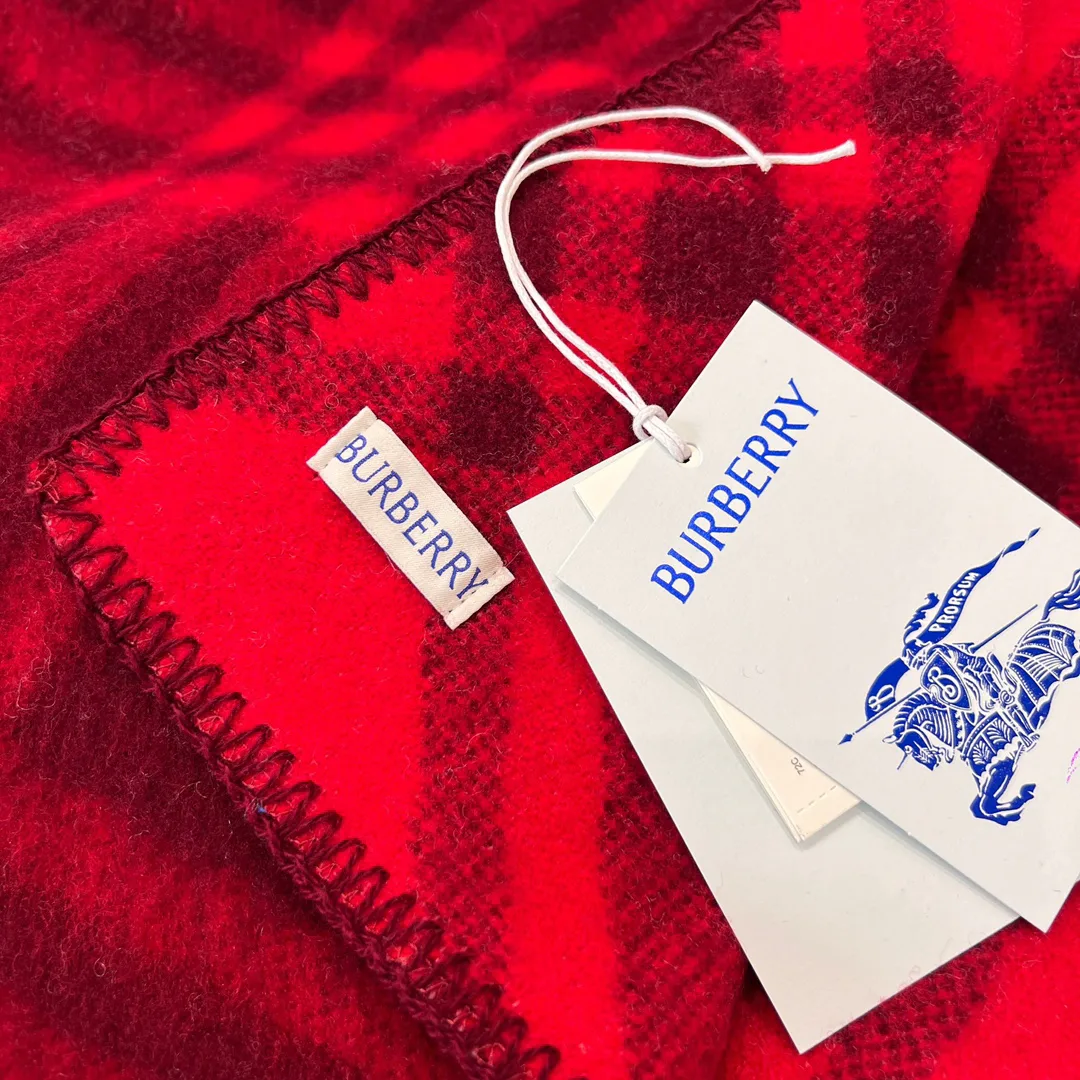 Scarves BURBERRY 17945224