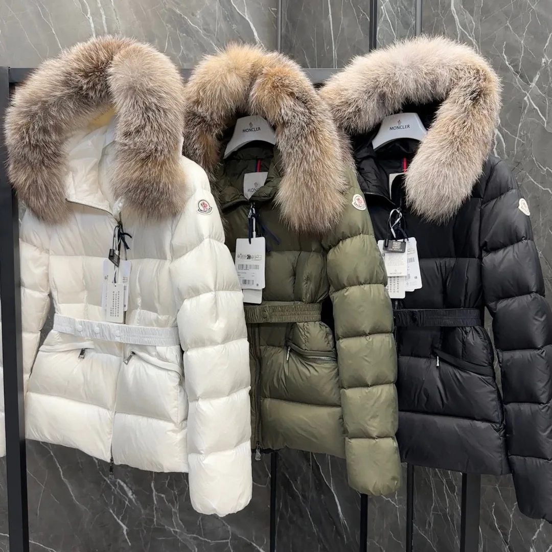 Women's Jackets And Down Jackets MONCLER 18130061