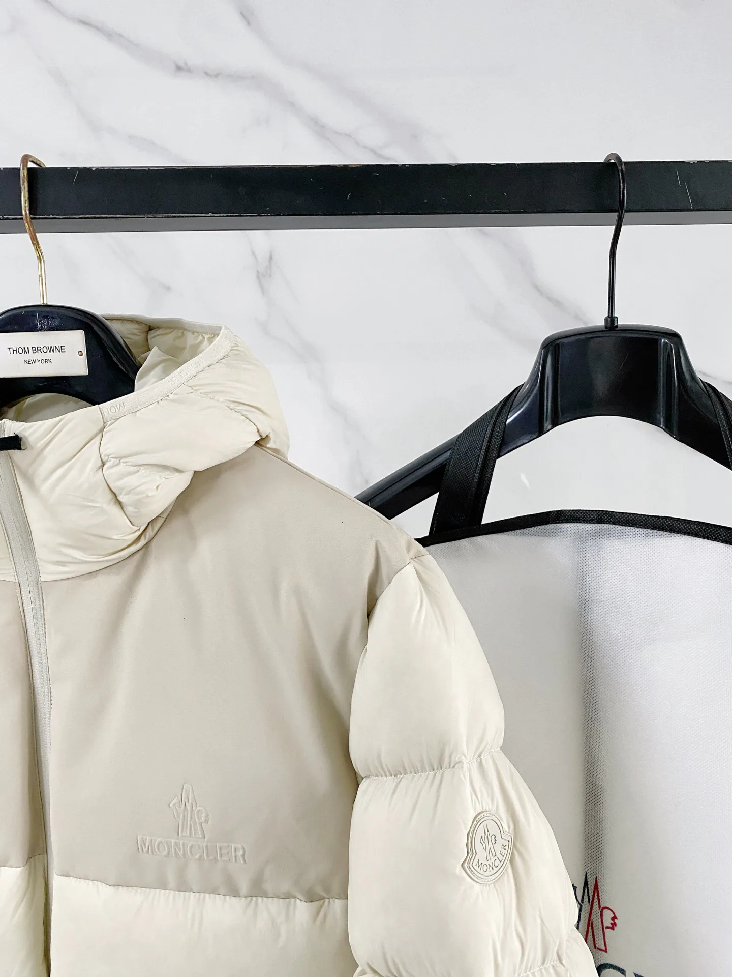 Men's Jackets And Down Jackets MONCLER 18007650