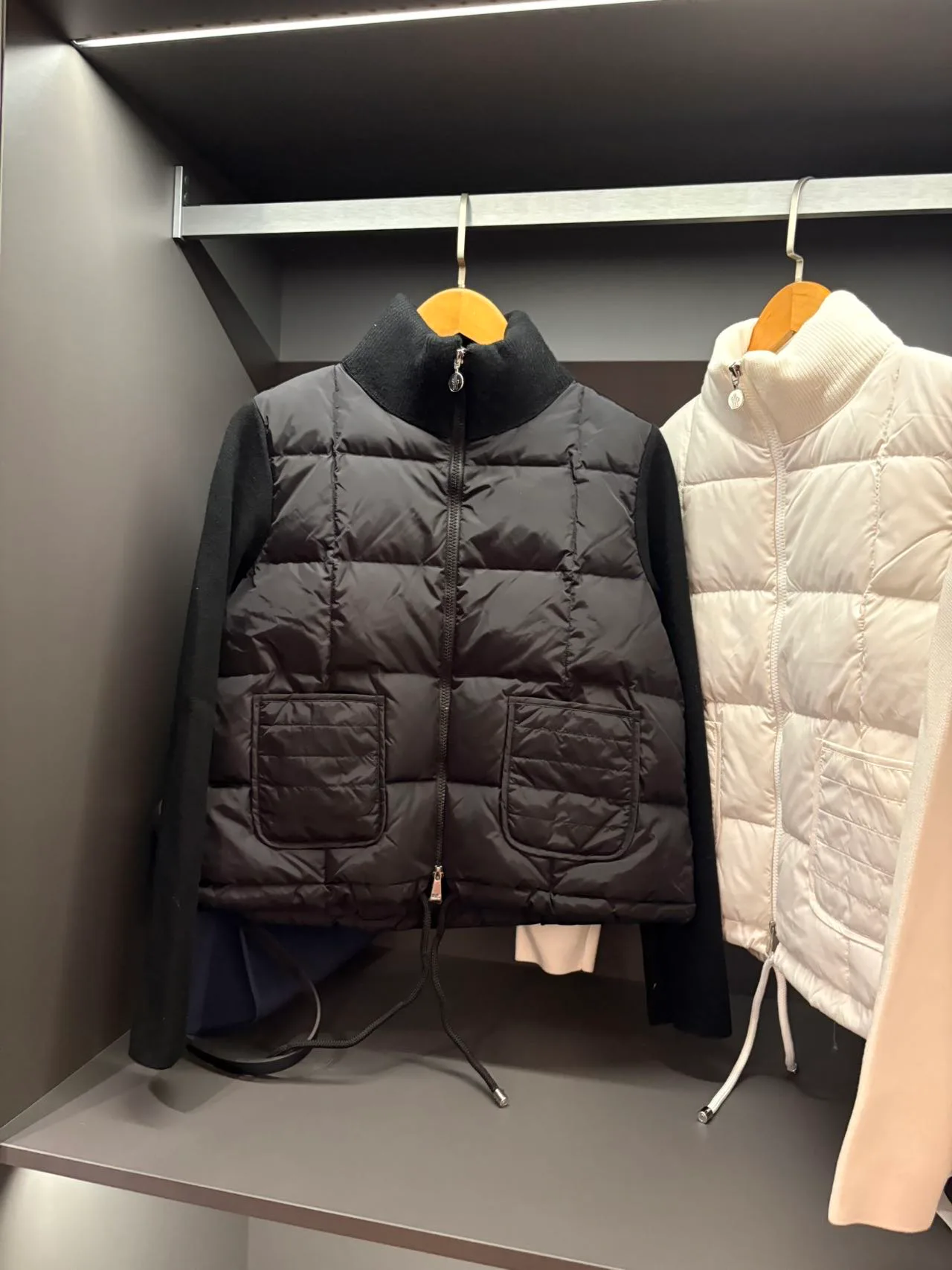 Men's Jackets And Down Jackets MONCLER 18434648