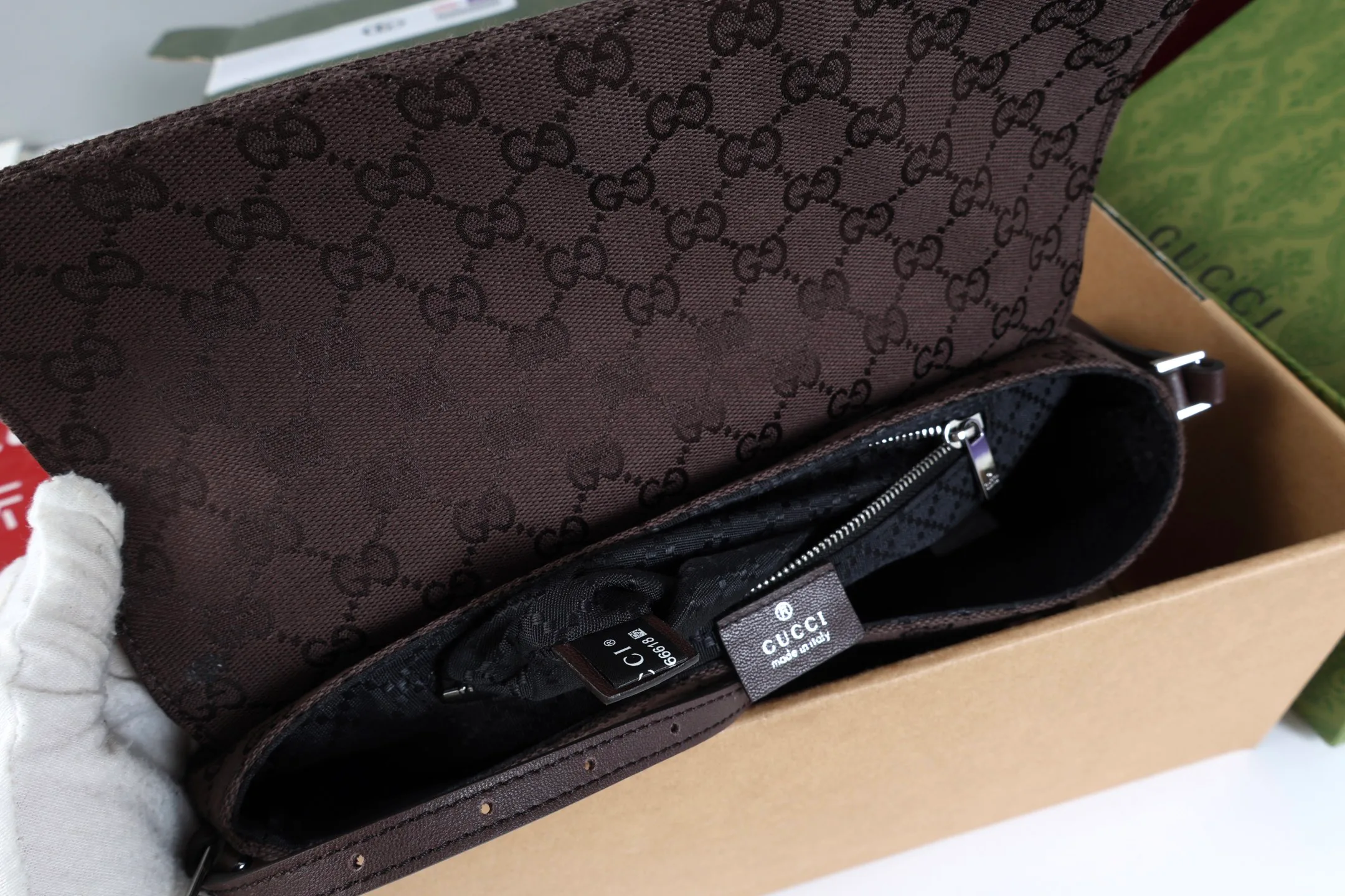 Women's Classic Handbags GUCCI 18065241