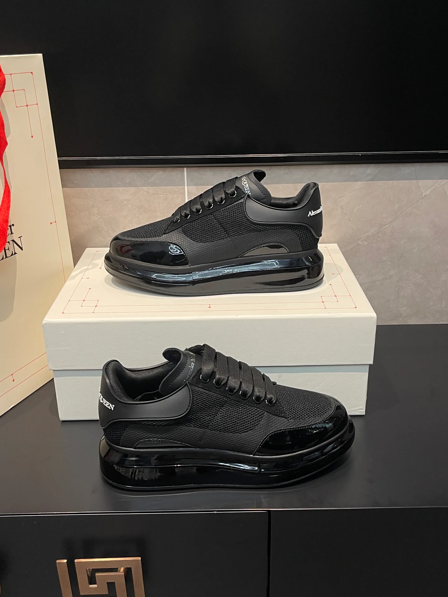 Women's Sneakers ALEXANDER MCQUEEN 18363957