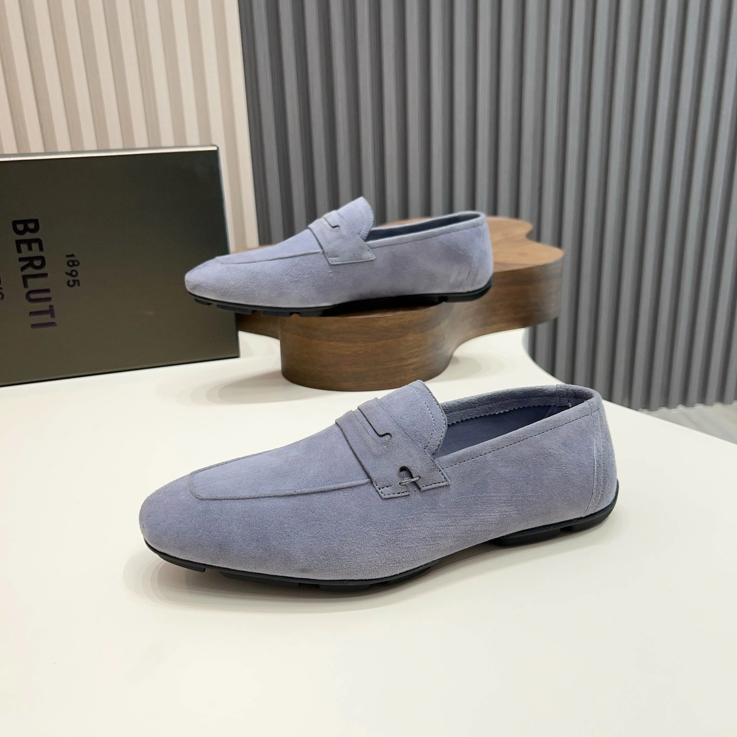 Men's Loafers And Dress Shoes BERLUTI 17715964
