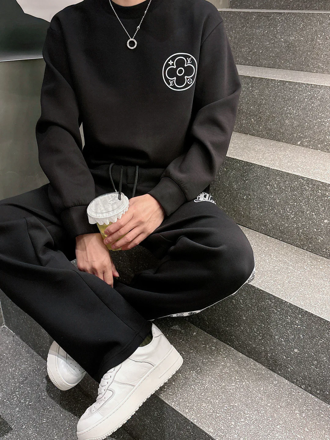 Men's Sweatshirts And Hoodies LOUIS VUITTON 18492054
