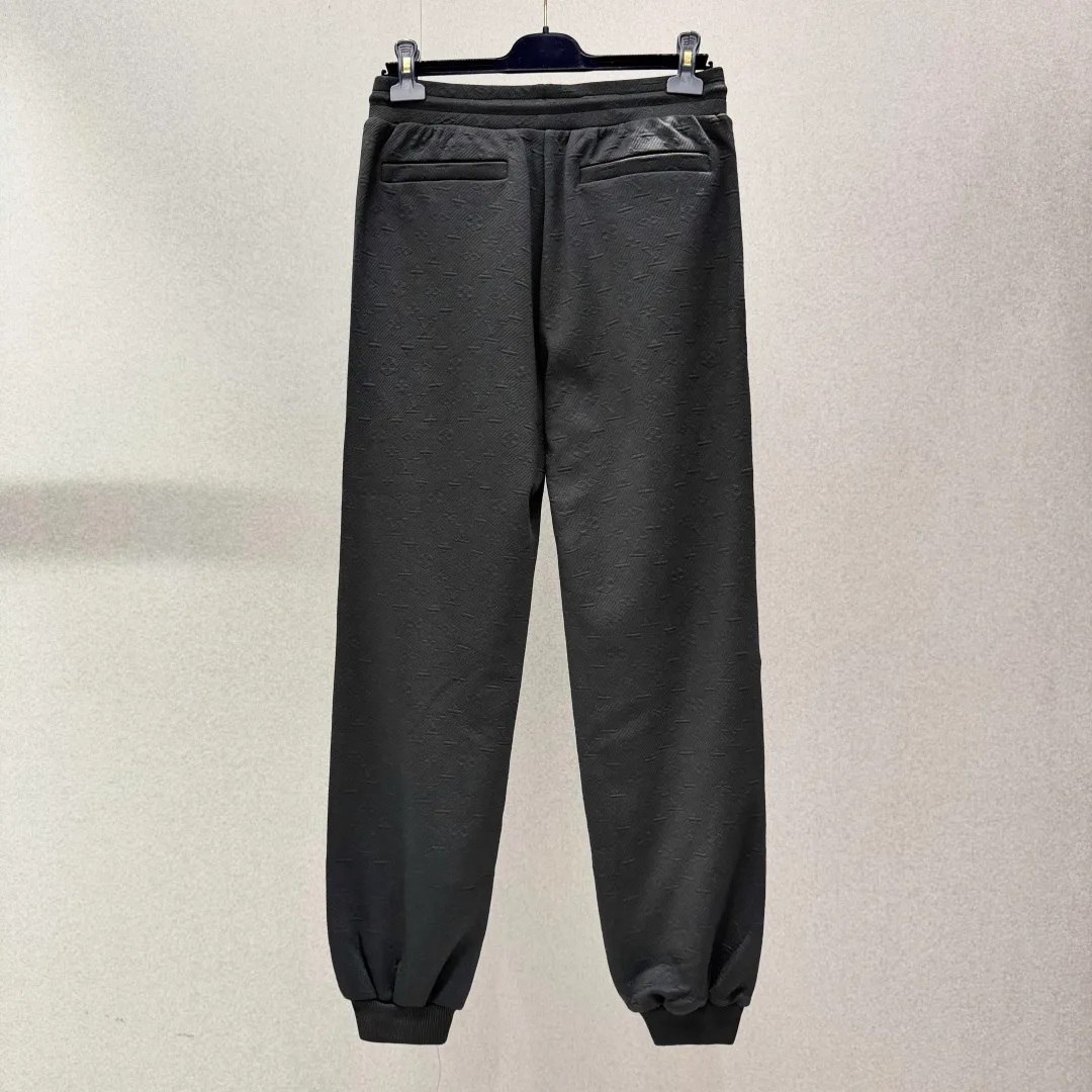 Men's Trousers LOUIS VUITTON 18431270