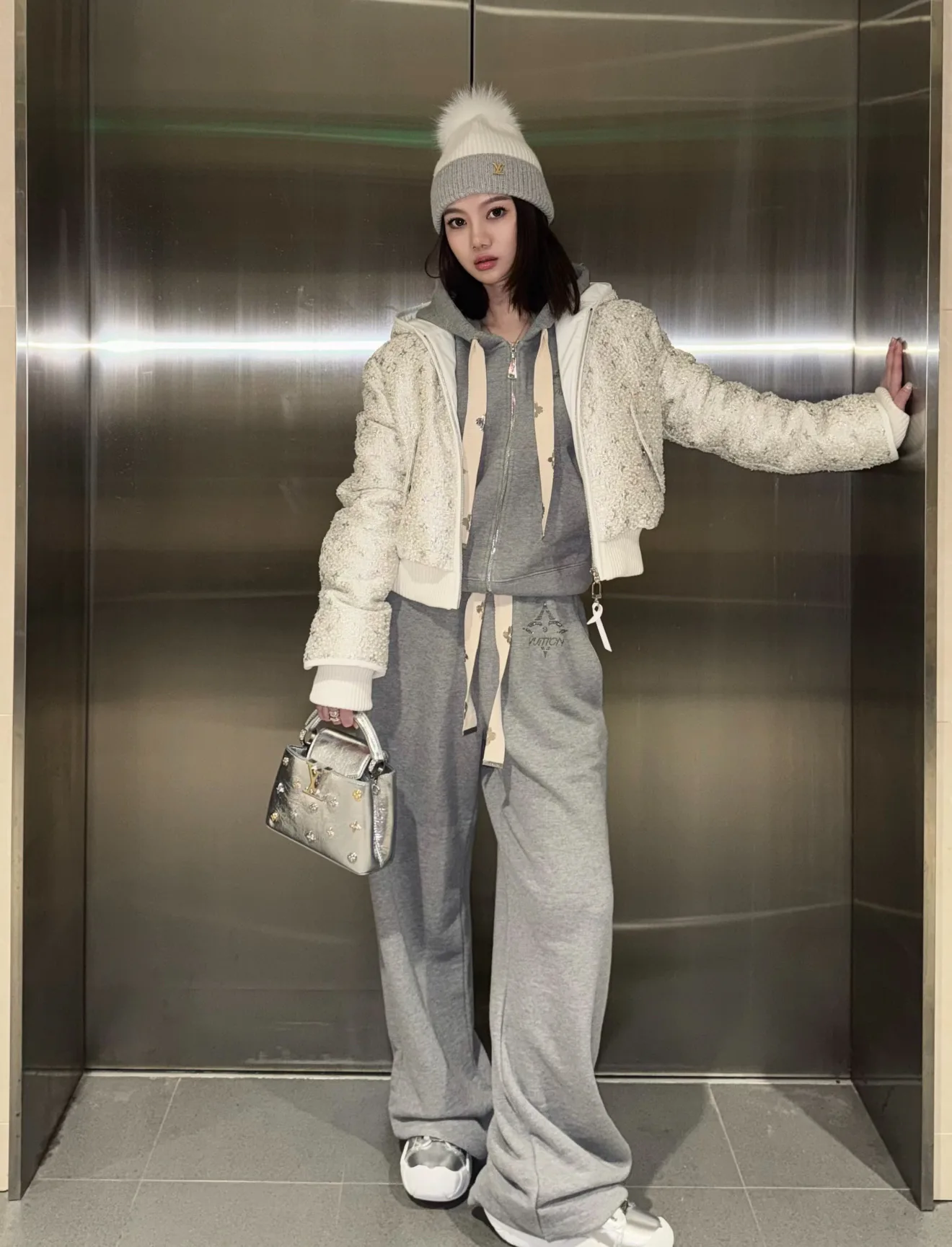 Women's Jackets And Down Jackets LOUIS VUITTON 18018897