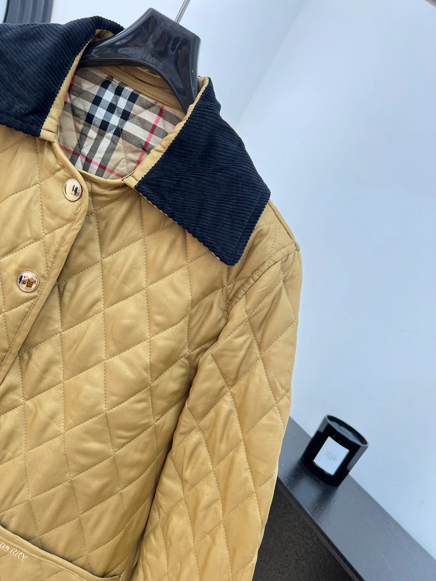 Women's Jackets And Down Jackets BURBERRY 18149746