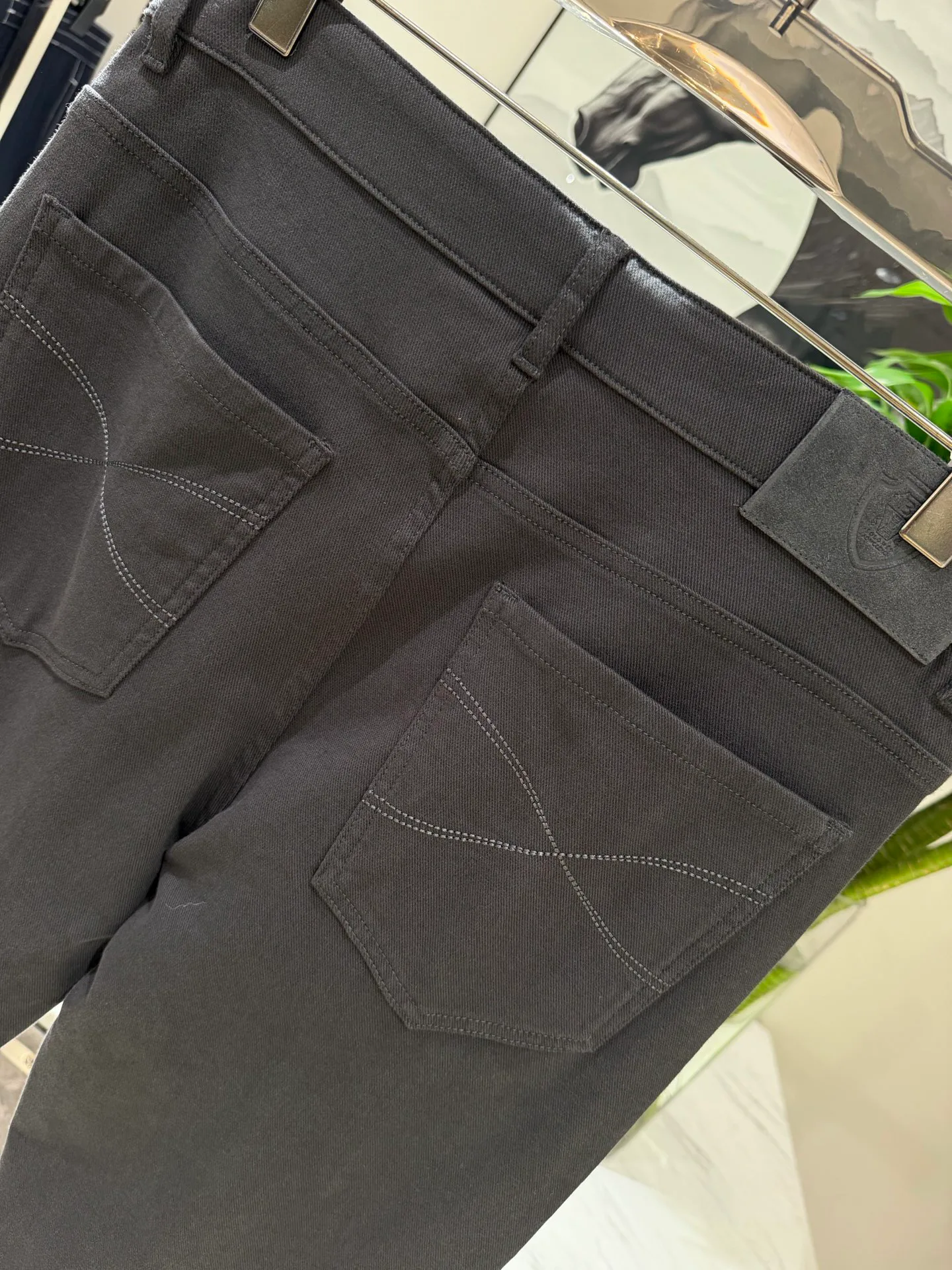 Men's Trousers BRUNELLO CUCINELLI 17944048