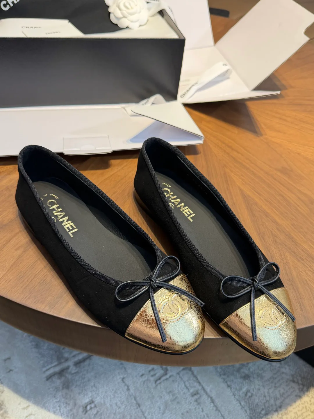 Women's Ballet Flats CHANEL 18066839