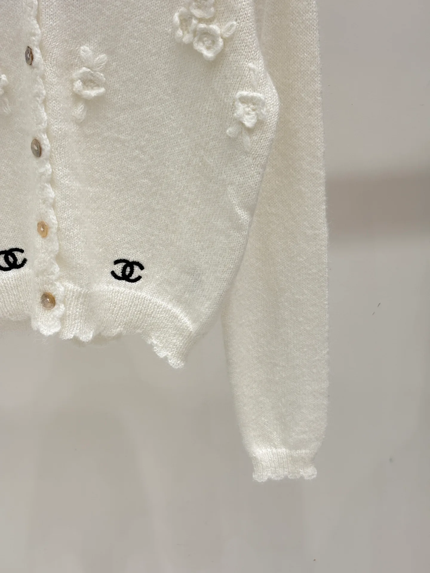 Women's Jumpers And Sweaters CHANEL 17932567