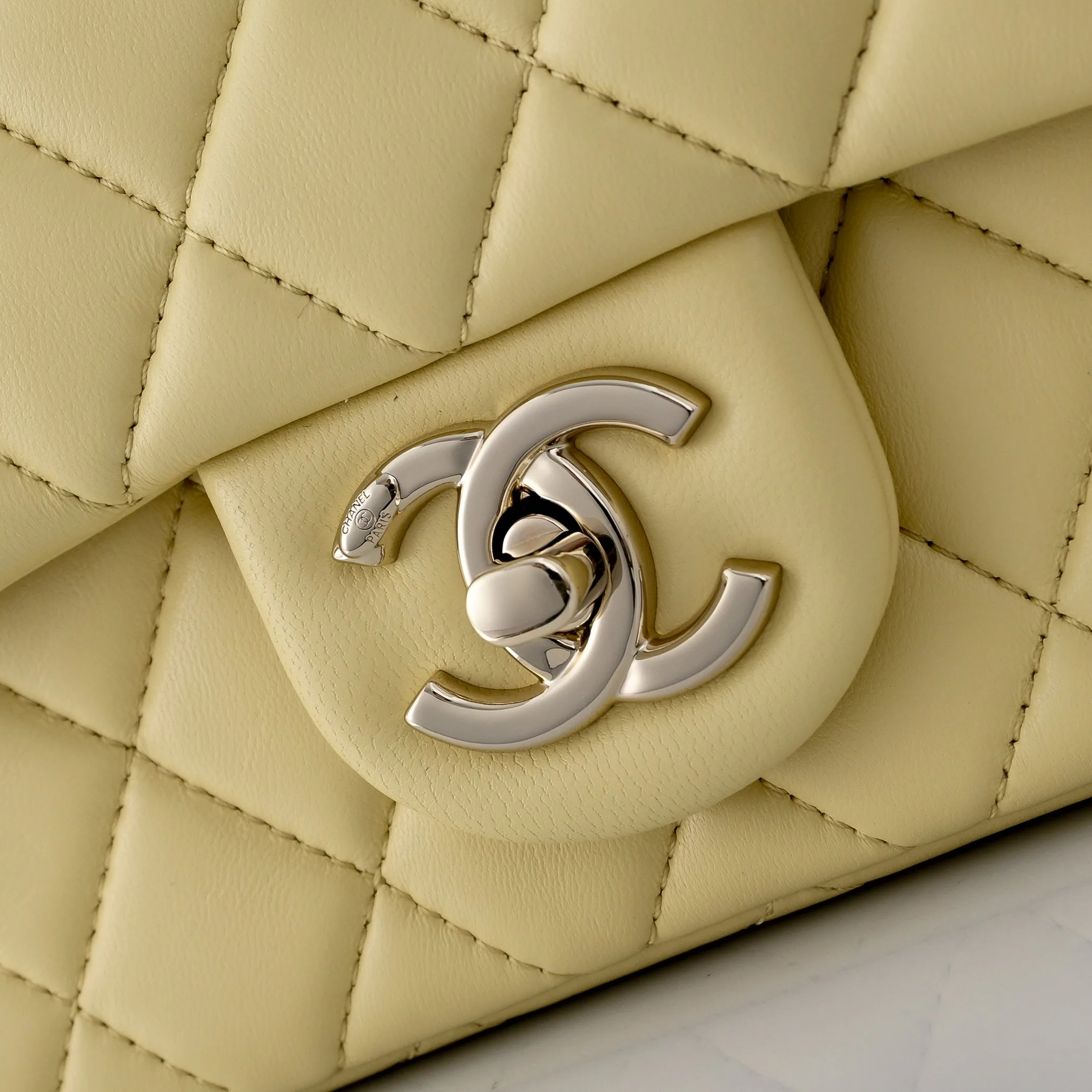 Women's Classic Handbags CHANEL 18148077