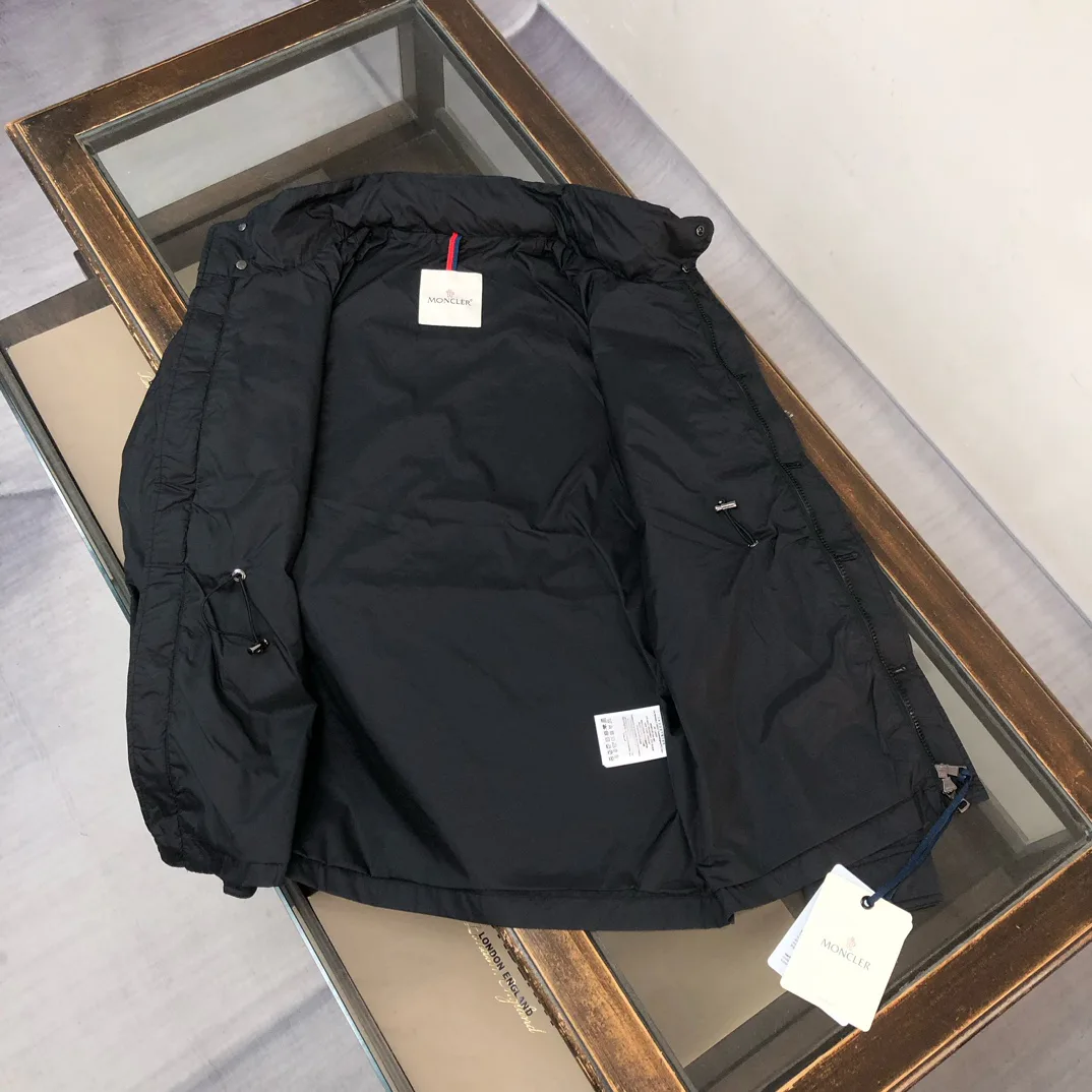 Men's Jackets And Down Jackets MONCLER 17286020