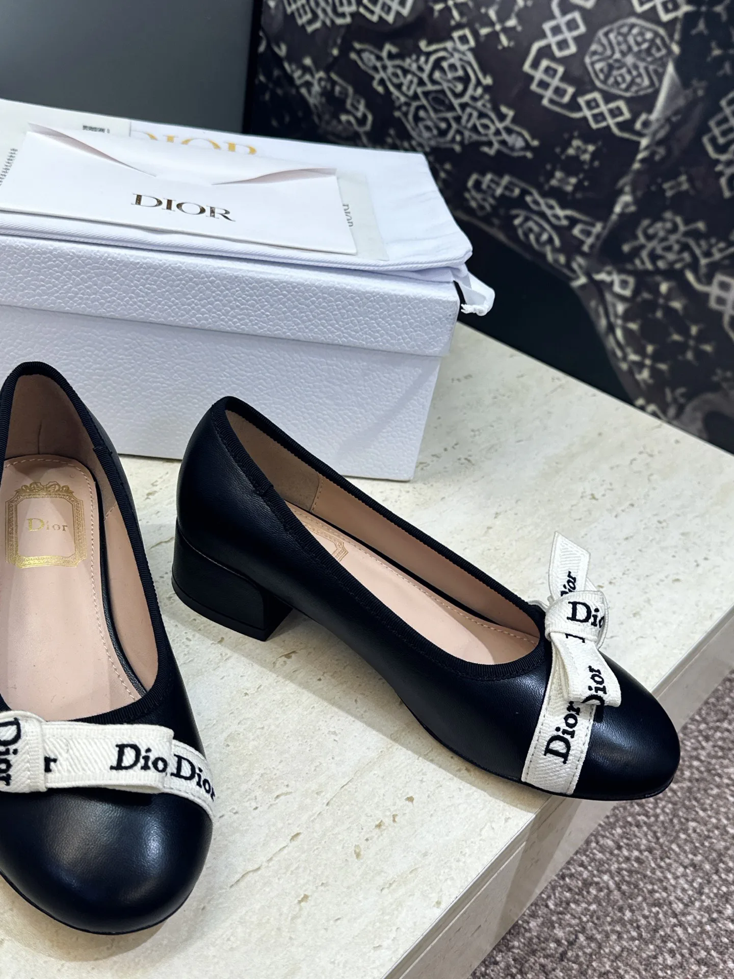 Women's Ballet Flats CHRISTIAN DIOR 18132752
