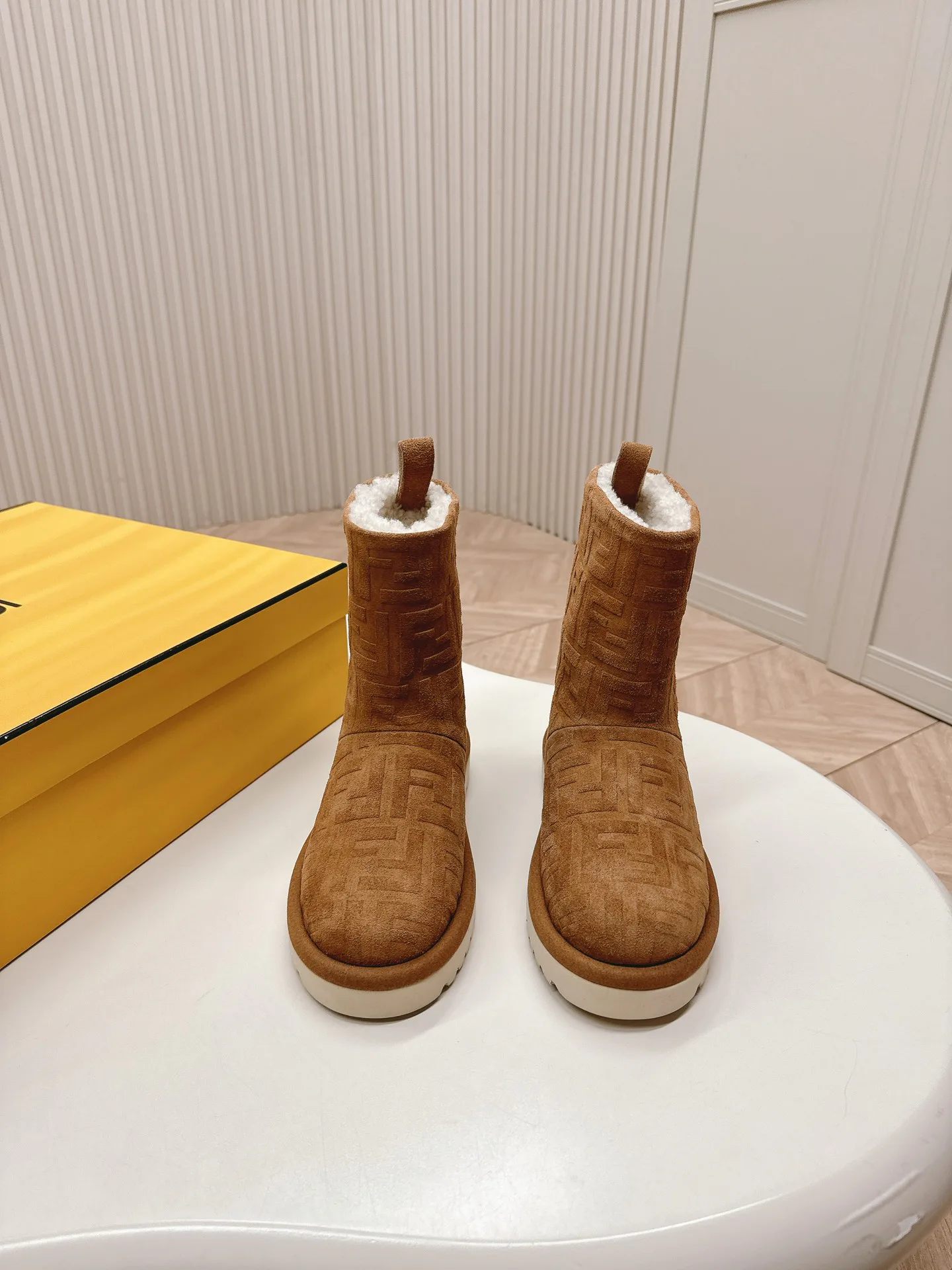 Women's Ugg Boots FENDI 18264063