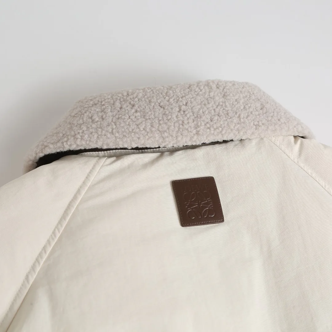 Women's Jackets And Down Jackets LOEWE 17965056