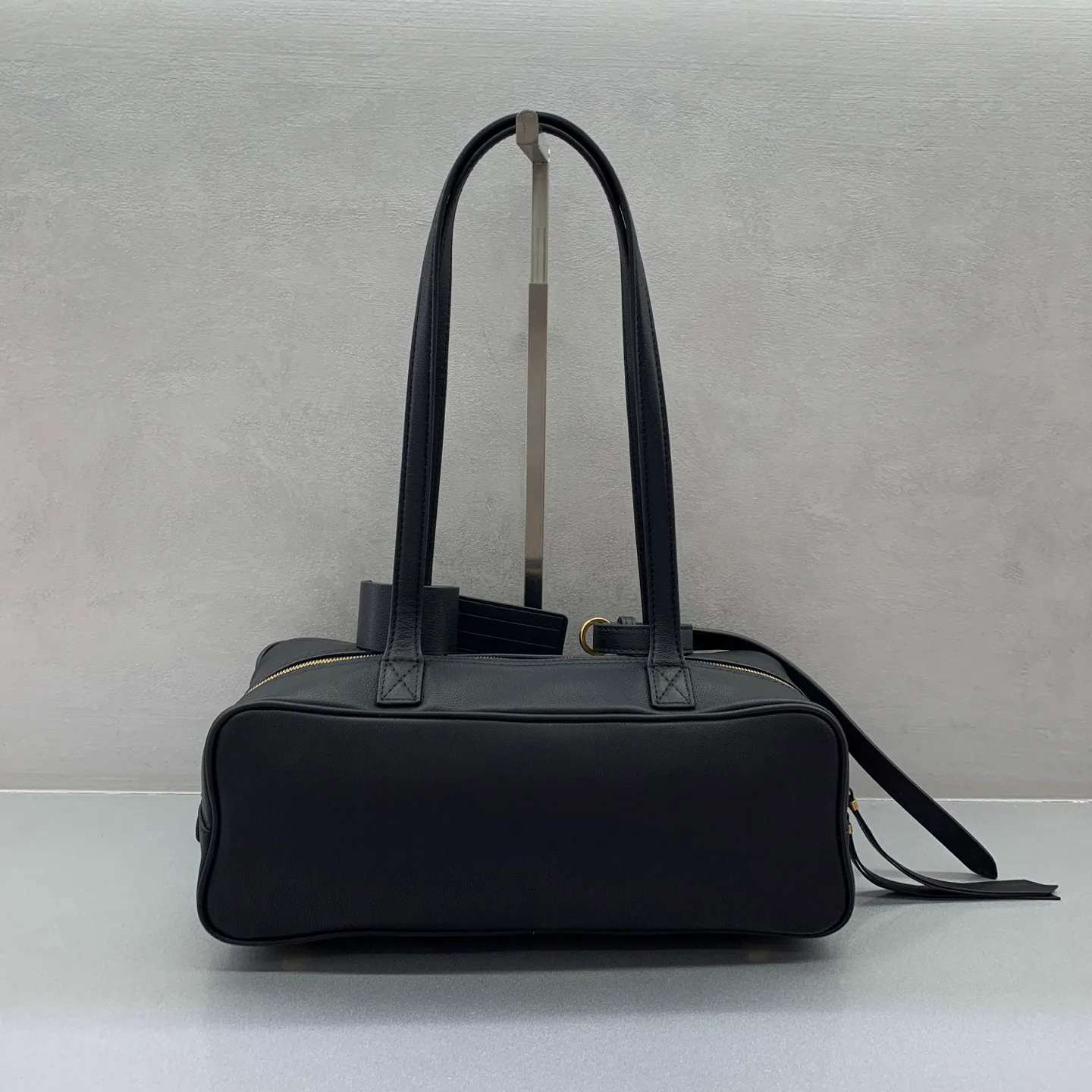 Women's Classic Handbags BALENCIAGA 18136625