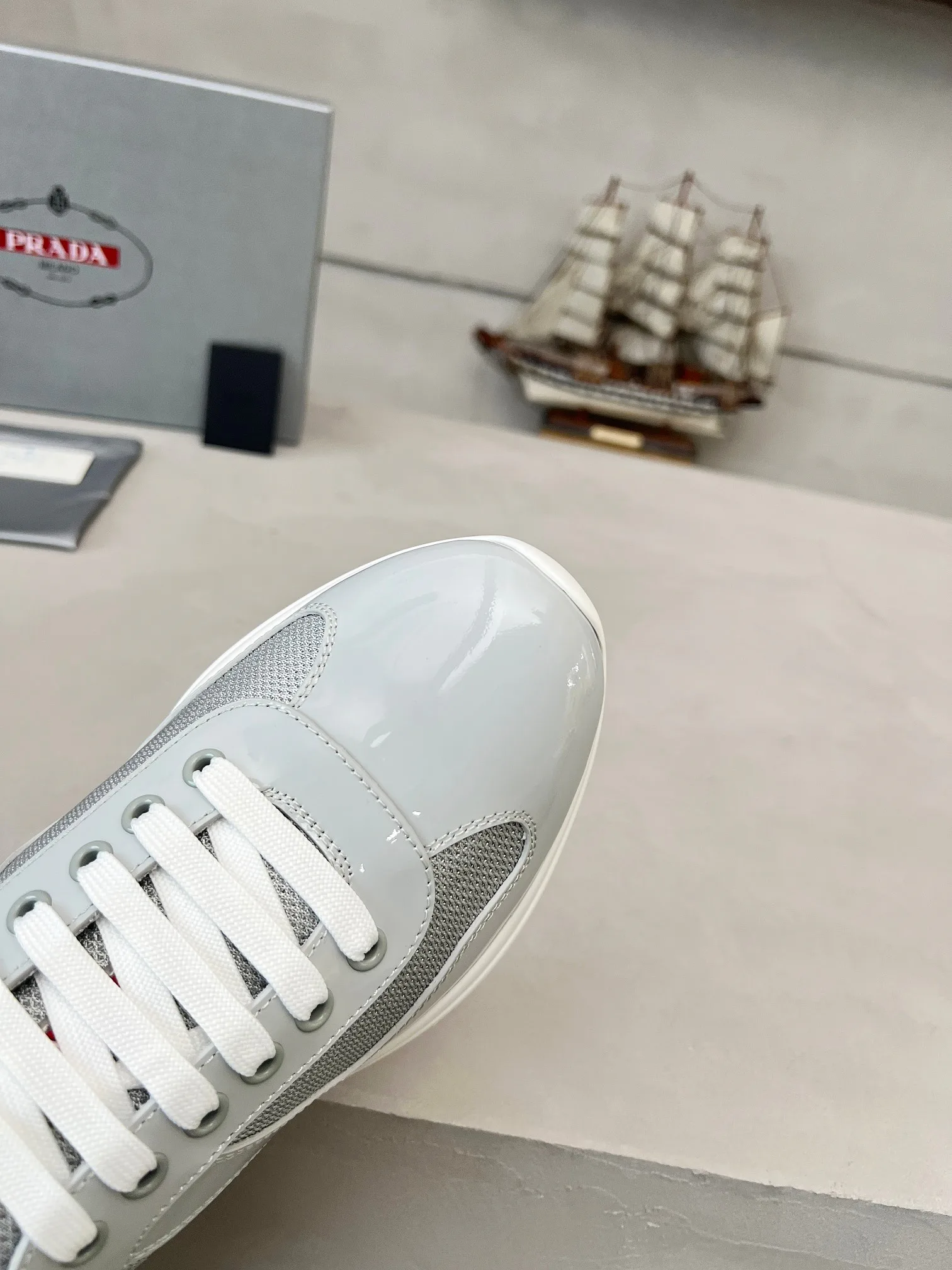 Women's Sneakers PRADA 17704055