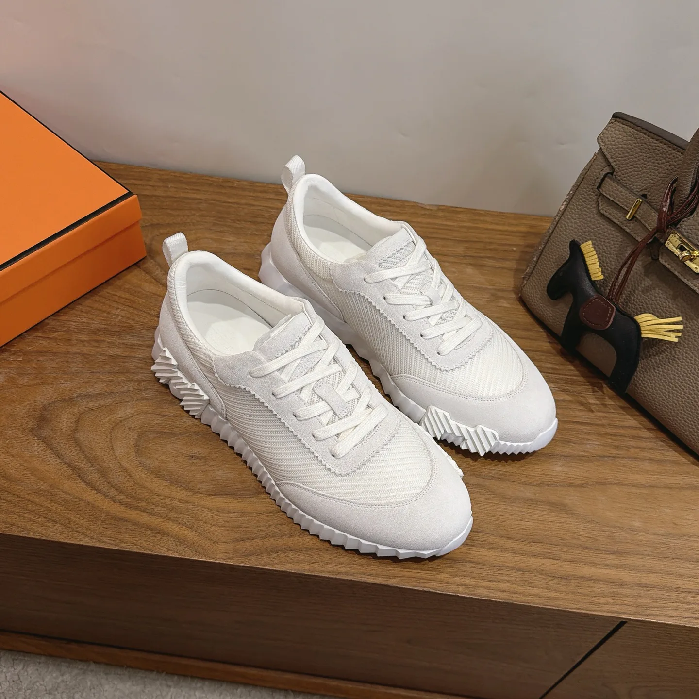 Women's Sneakers HERMES 17303724