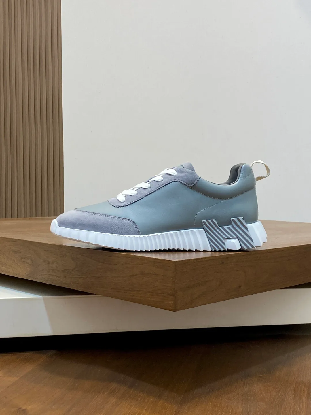 Women's Sneakers HERMES 18039730