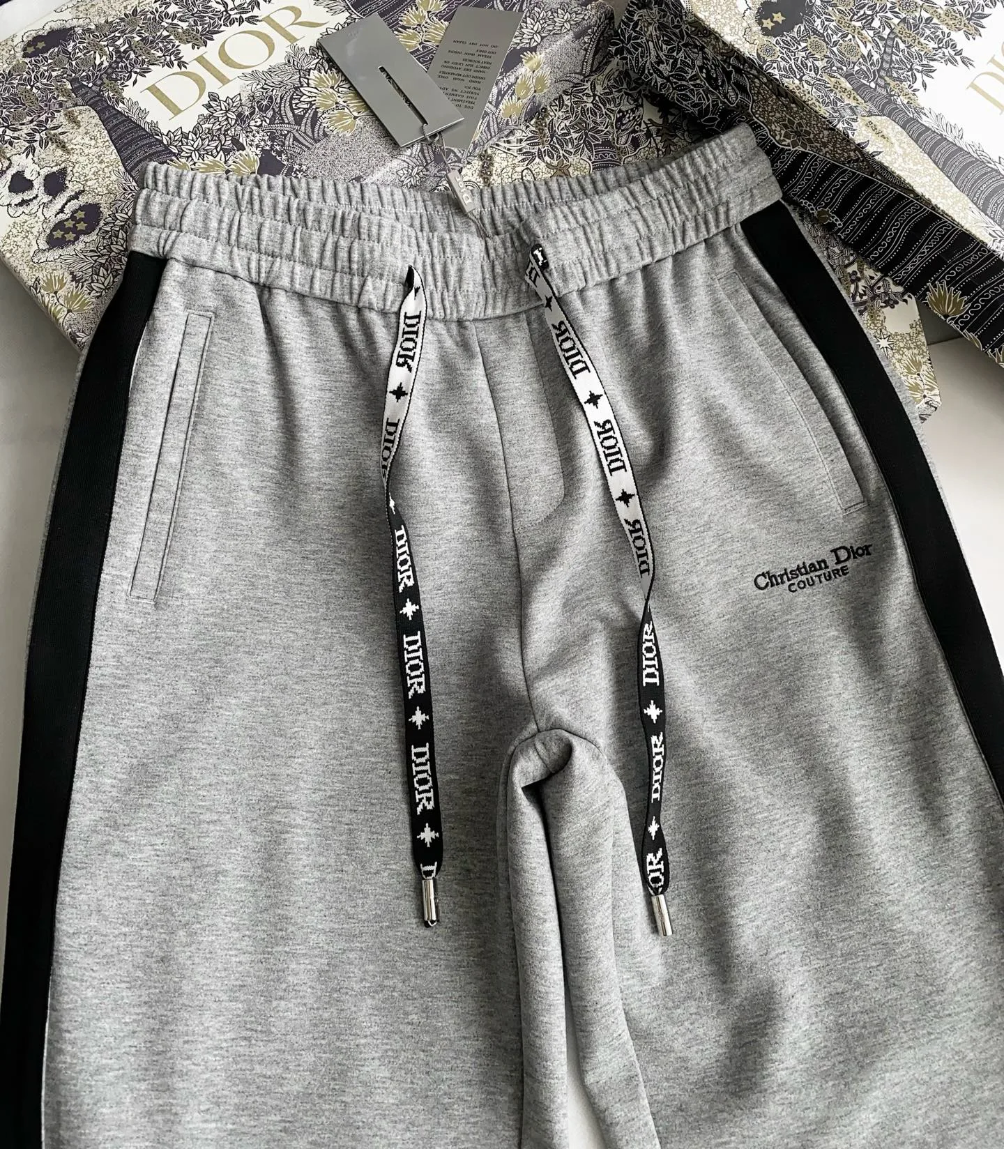 Брюки Мужские Christian Dior 18566294