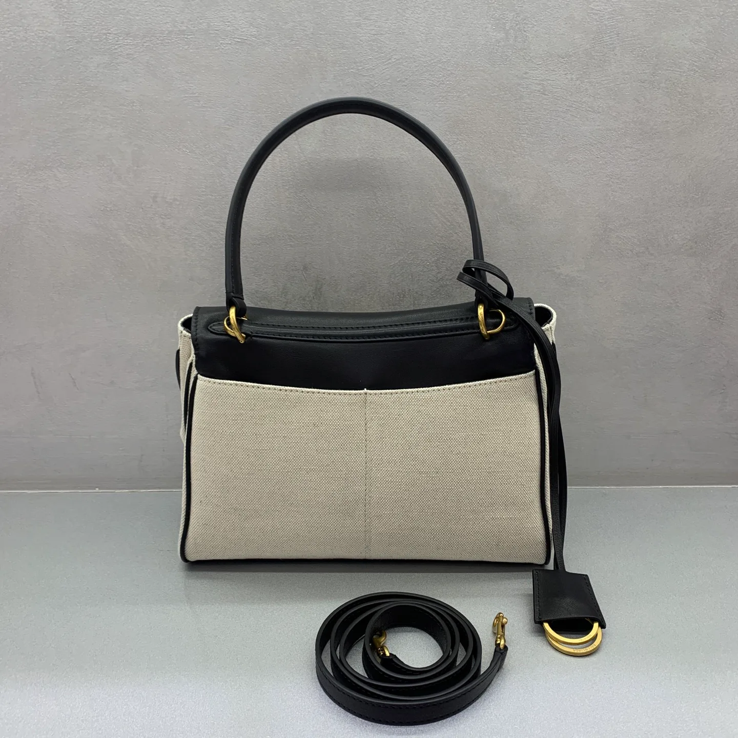 Women's Classic Handbags BALENCIAGA 18136006