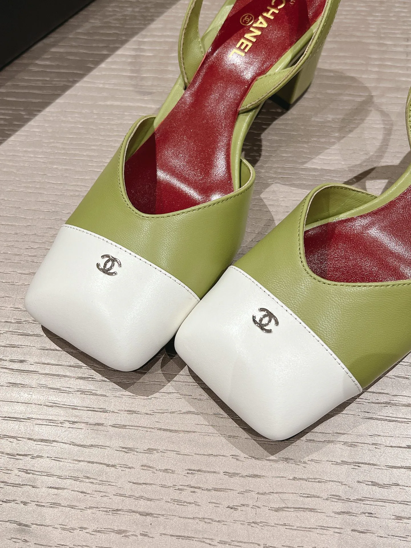 Women's Open-Toe Sandals CHANEL 18508971