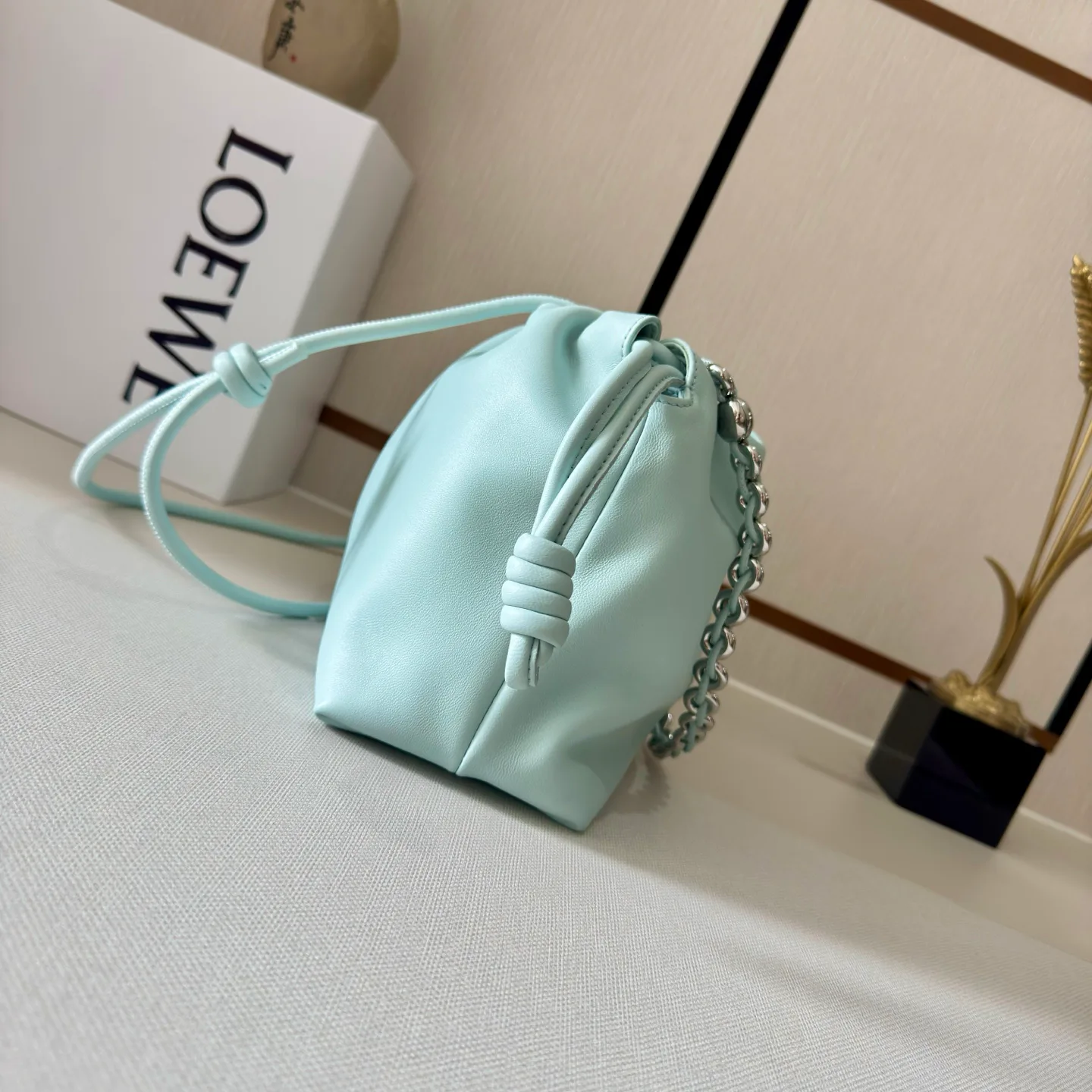 Women's Classic Handbags LOEWE 17829105