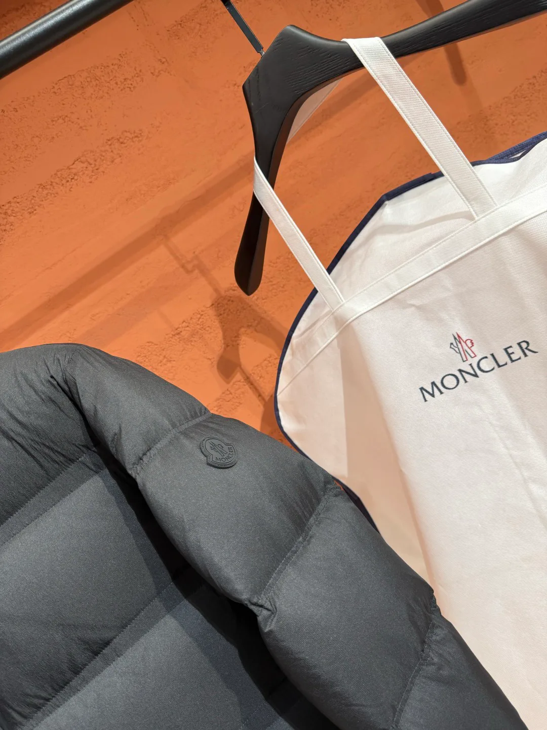 Men's Jackets And Down Jackets MONCLER 18237413