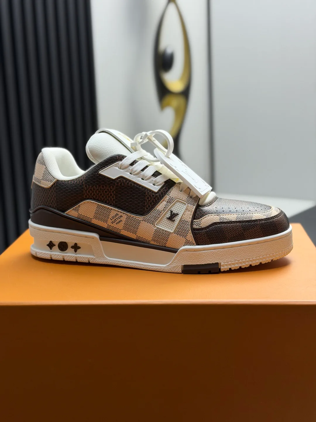 Women's Sneakers LOUIS VUITTON 17865113