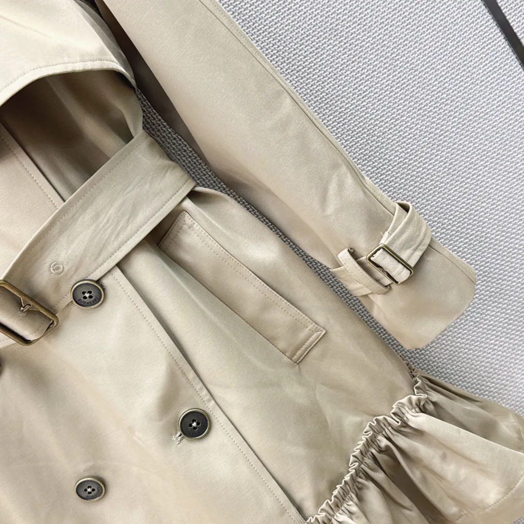 Women's Trench Coats BURBERRY 18094151