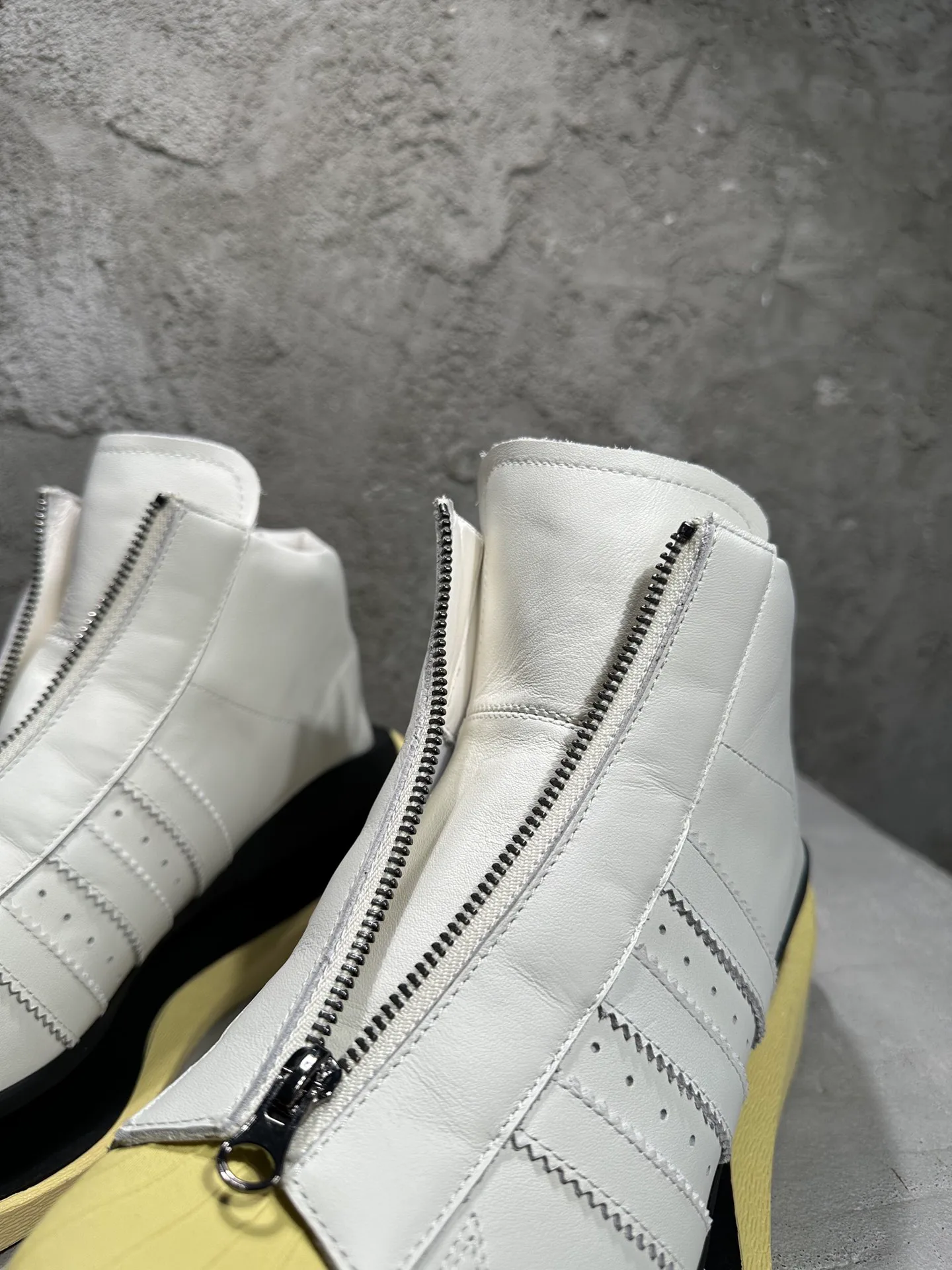 Women's Sneakers Y-3 18011945
