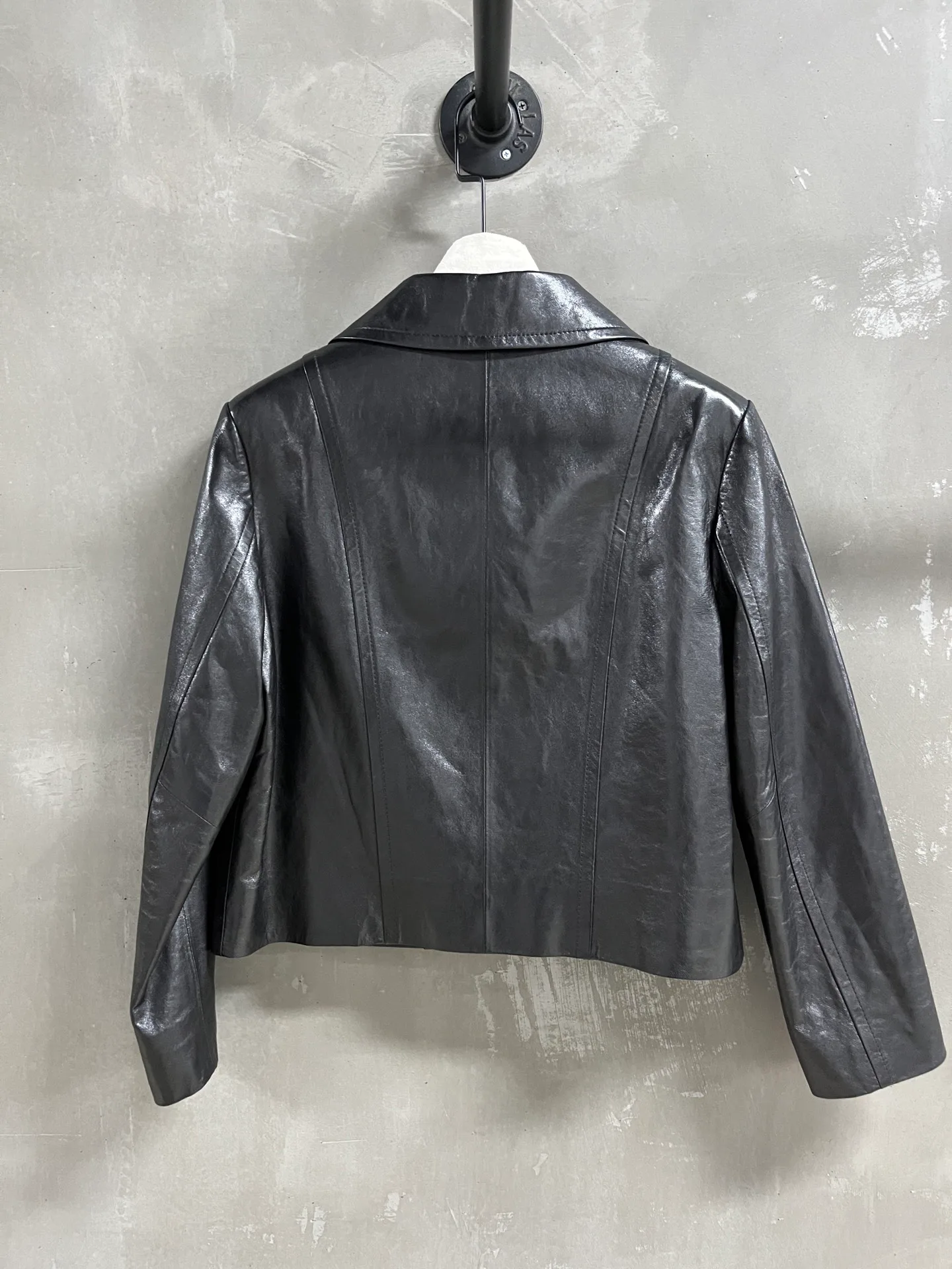 Women's Leather Jackets And Sheepskin Coats GUCCI 18172654