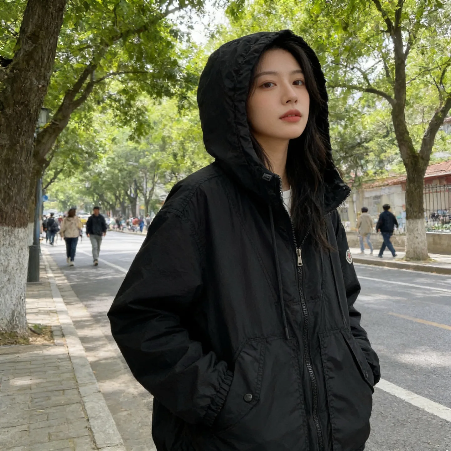 Women's Jackets And Down Jackets MONCLER 17288108