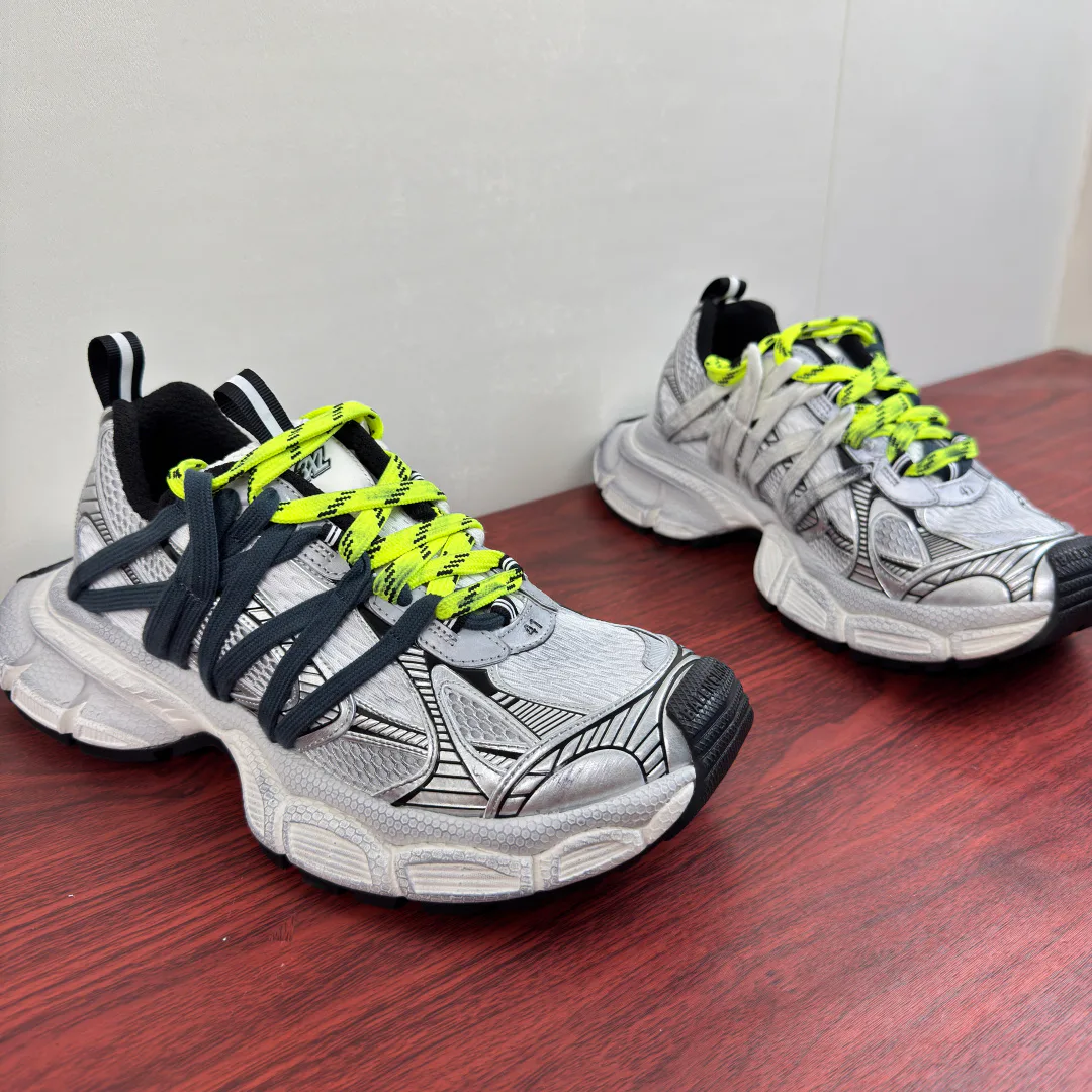 Women's Sneakers BALENCIAGA 17457769