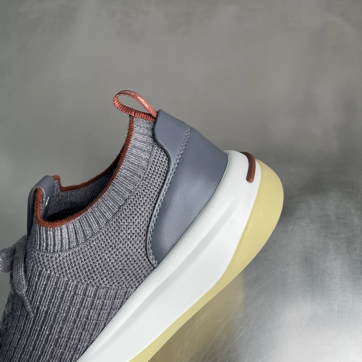 Men's Sneakers LORO PIANA 18234372