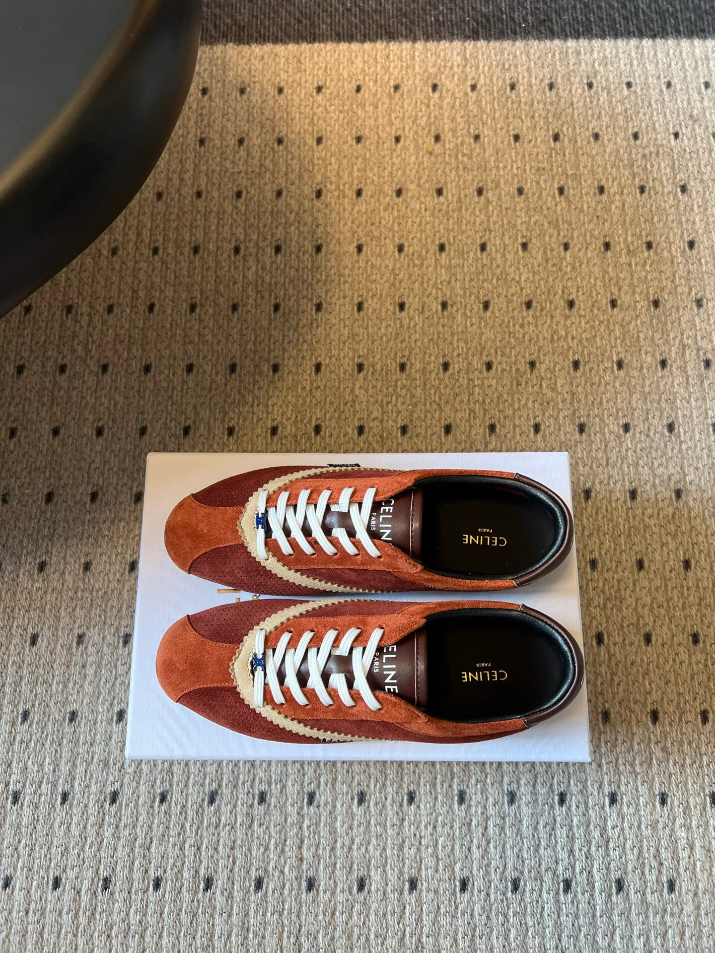 Women's Sneakers CELINE 18120877