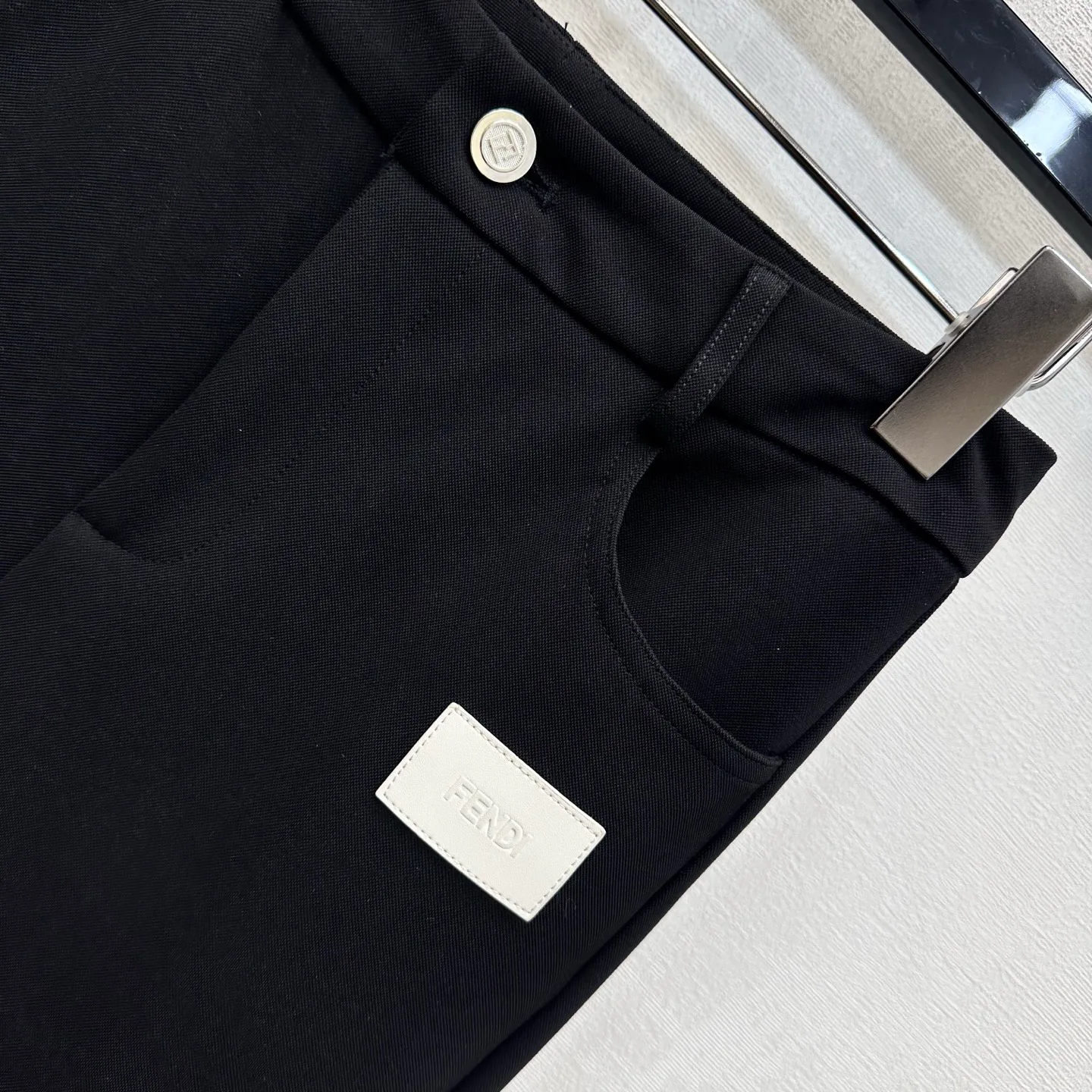 Women's Trousers FENDI 18228458