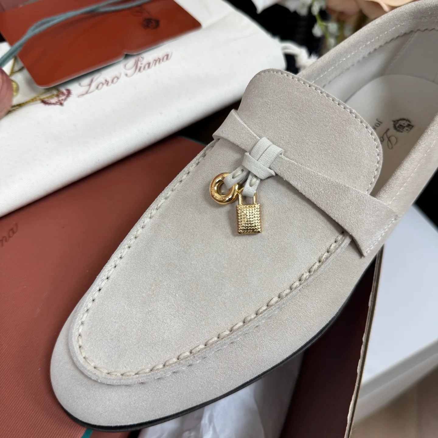 Women's Loafers And Moccasins LORO PIANA 17418235
