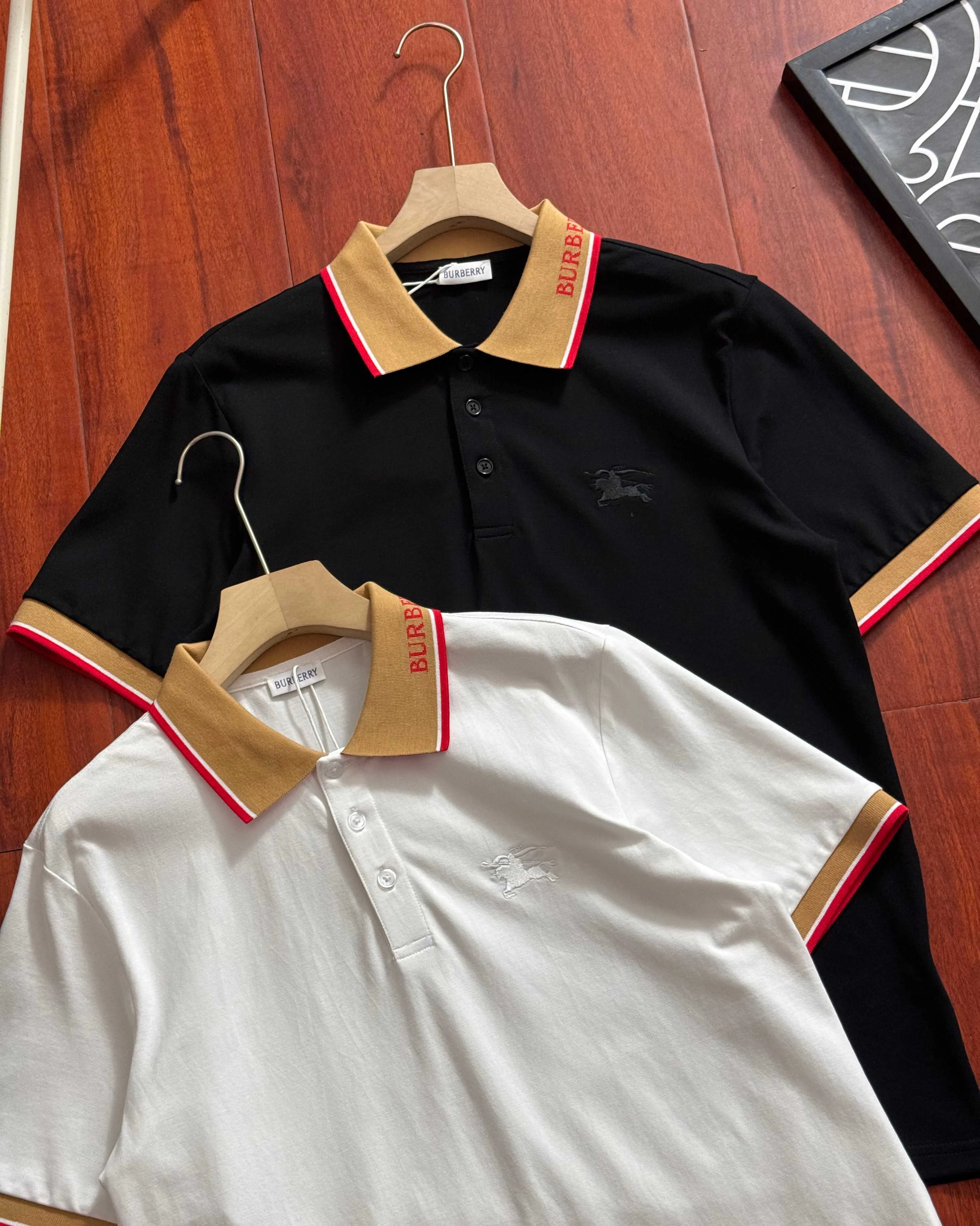 Men's Shirts BURBERRY 17510405