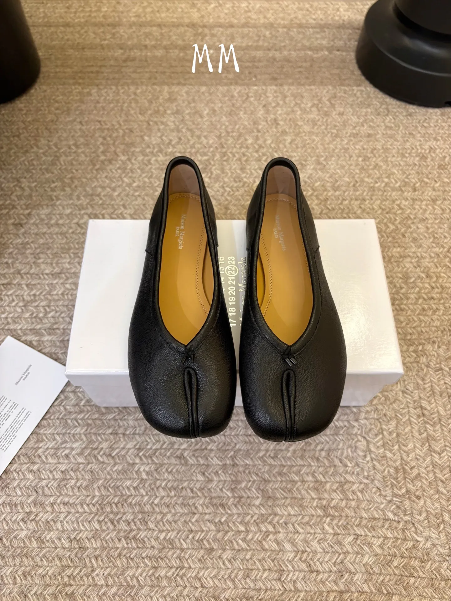 Women's Ballet Flats MAISON MARGIELA 18304176