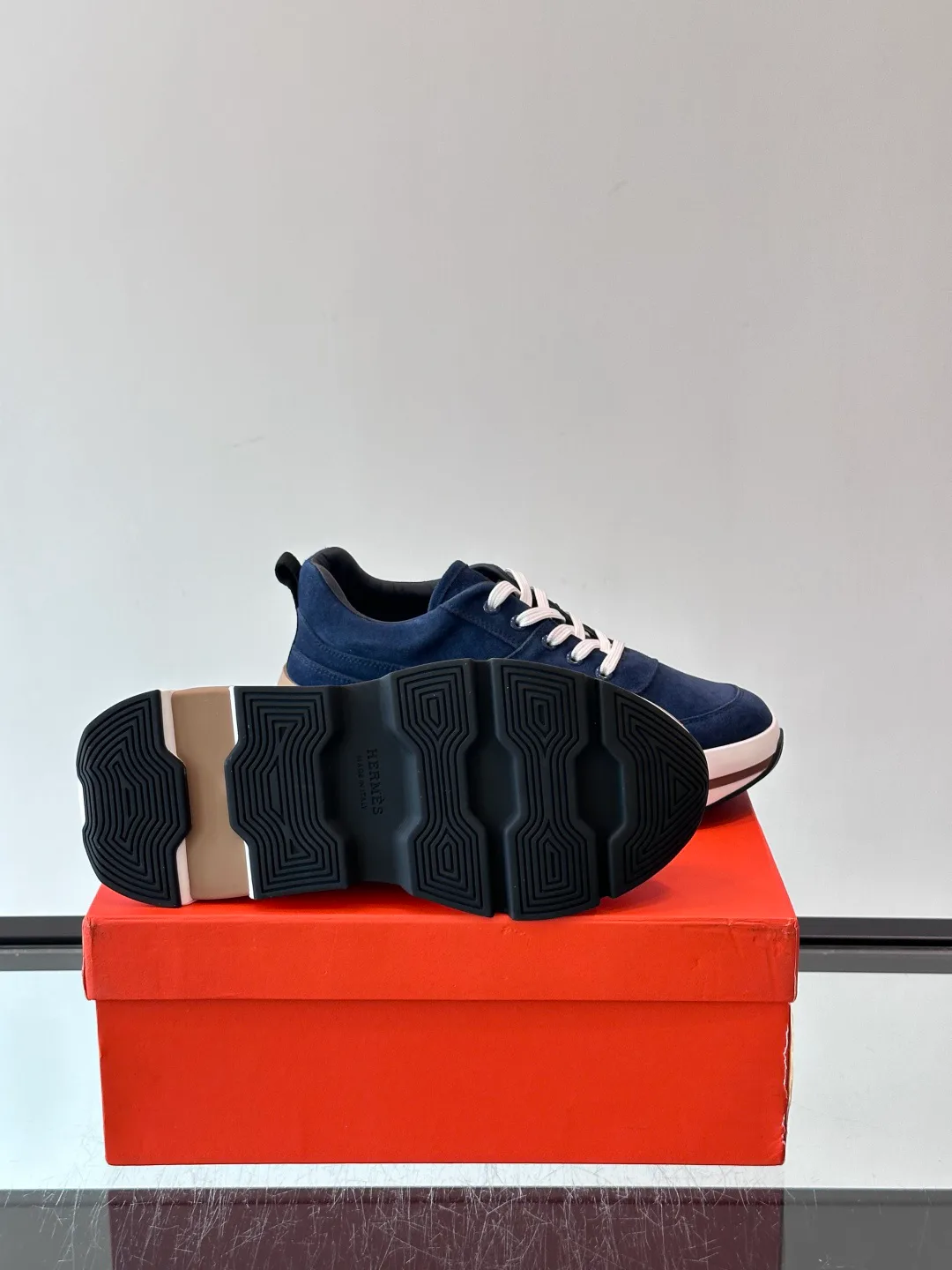 Men's Sneakers HERMES 18500621