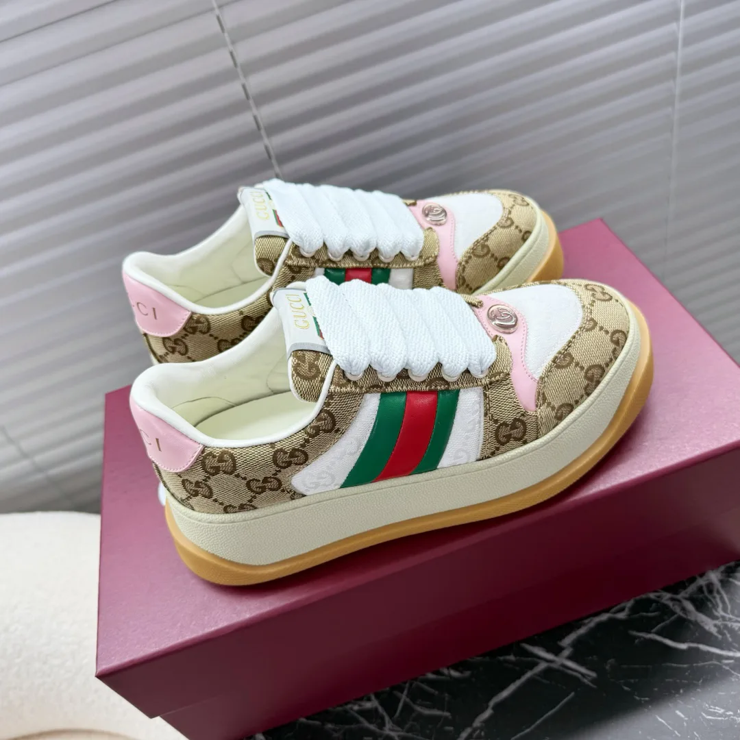 Women's Sneakers GUCCI 18011386