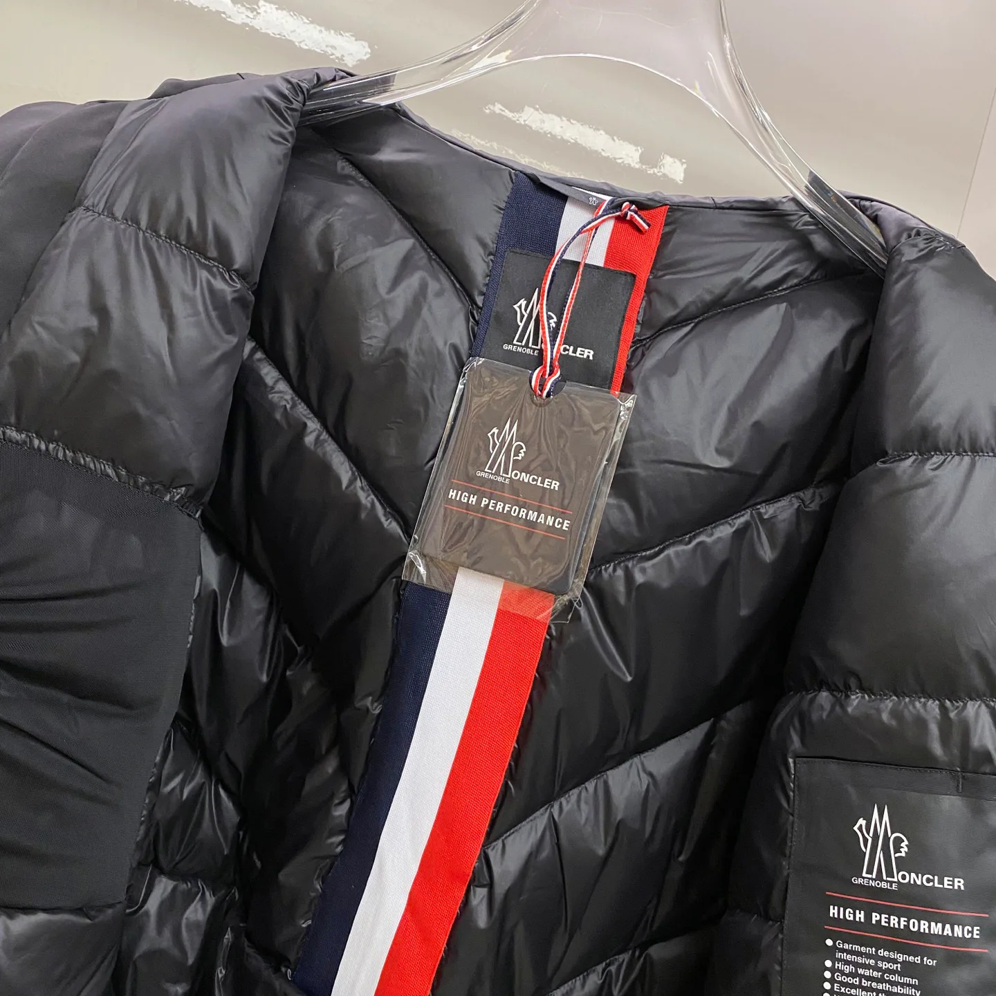Men's Jackets And Down Jackets MONCLER 18029251