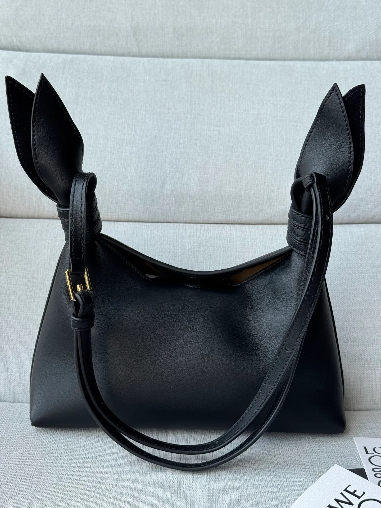 Women's Classic Handbags LOEWE 17458205